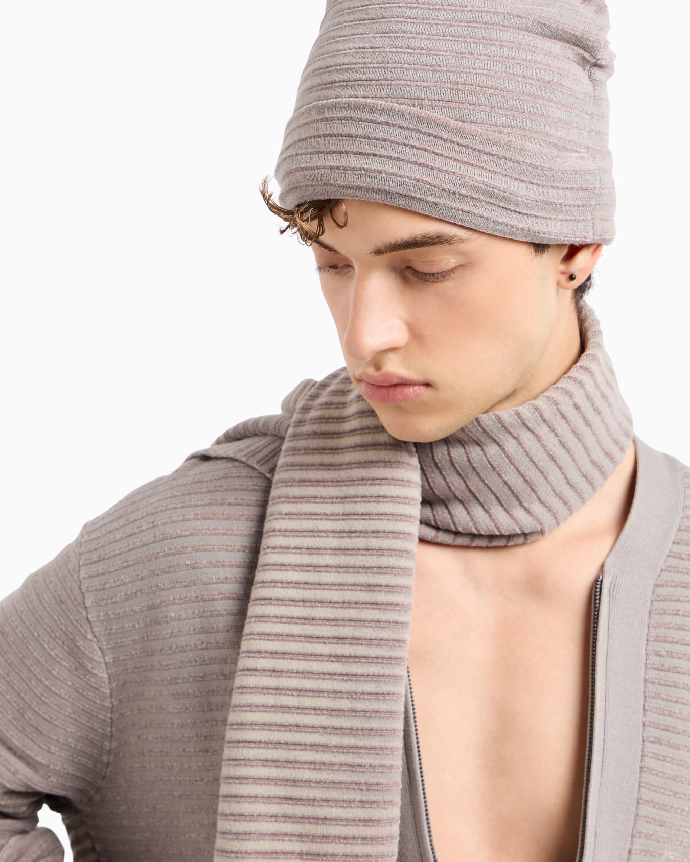 Casquette en laine vierge mélangée Diapositive 2