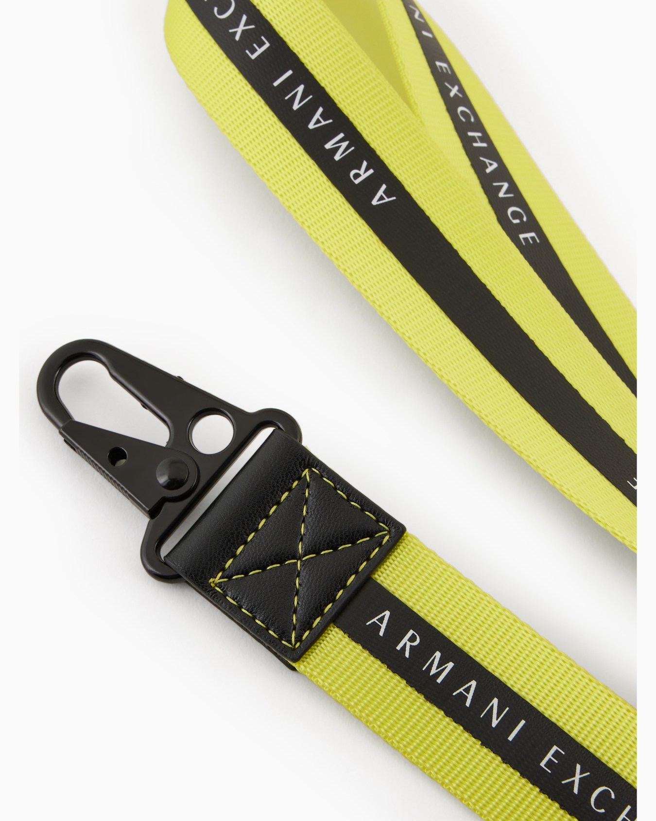 Key ring with contrasting logo Slide 1