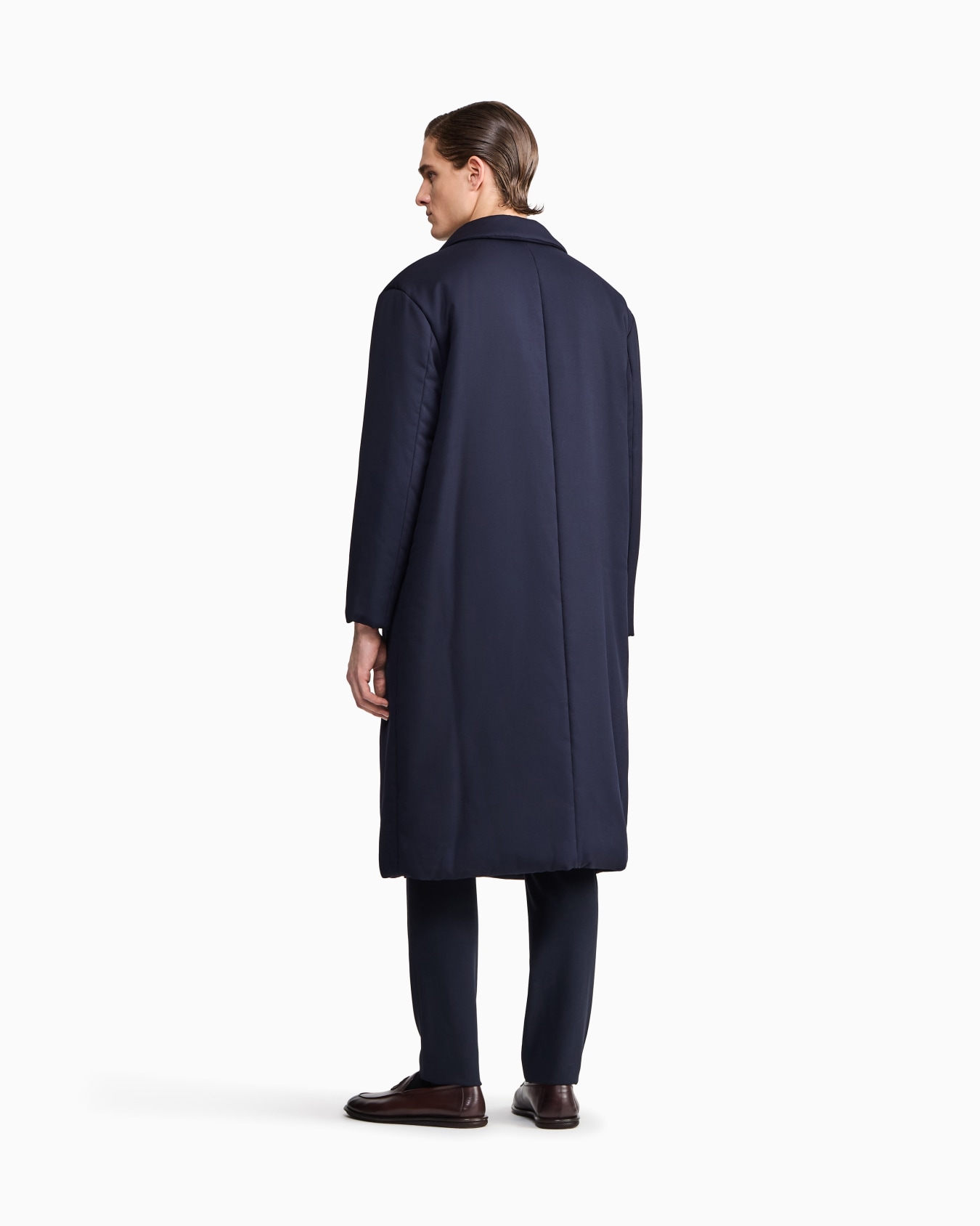 Double-breasted padded coat in virgin wool Slide 5