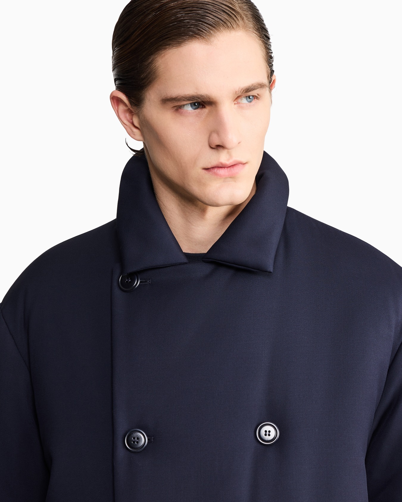 Double-breasted padded coat in virgin wool Slide 6