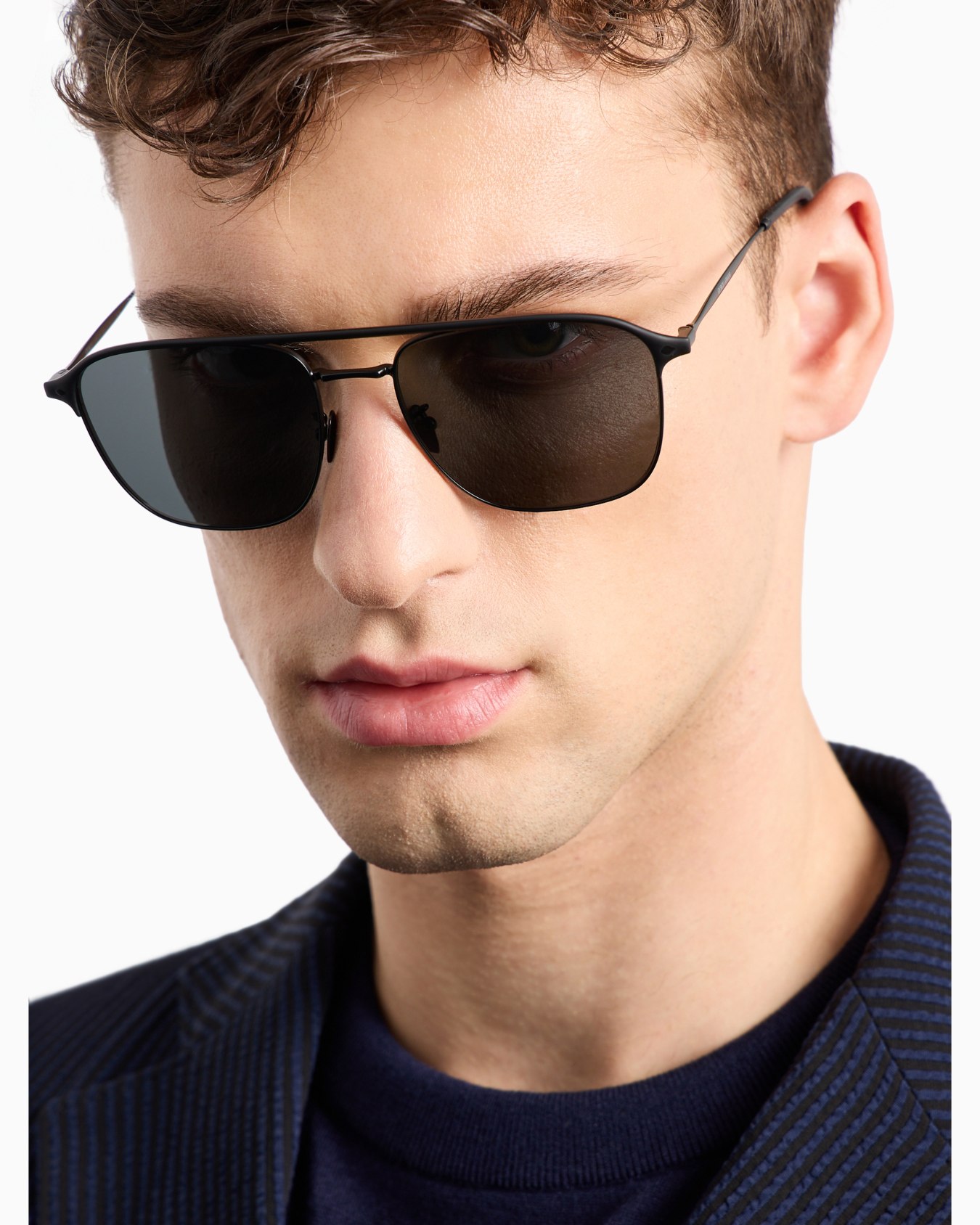 Men’s square sunglasses Slide 5