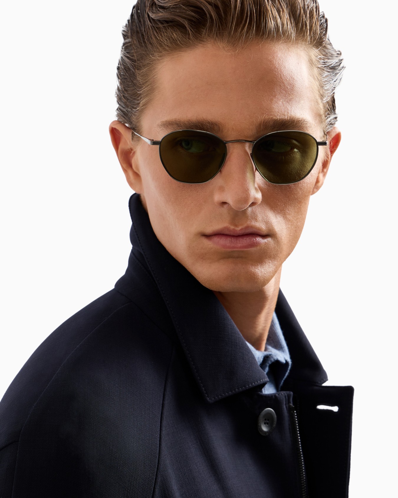 Men’s square sunglasses Slide 5