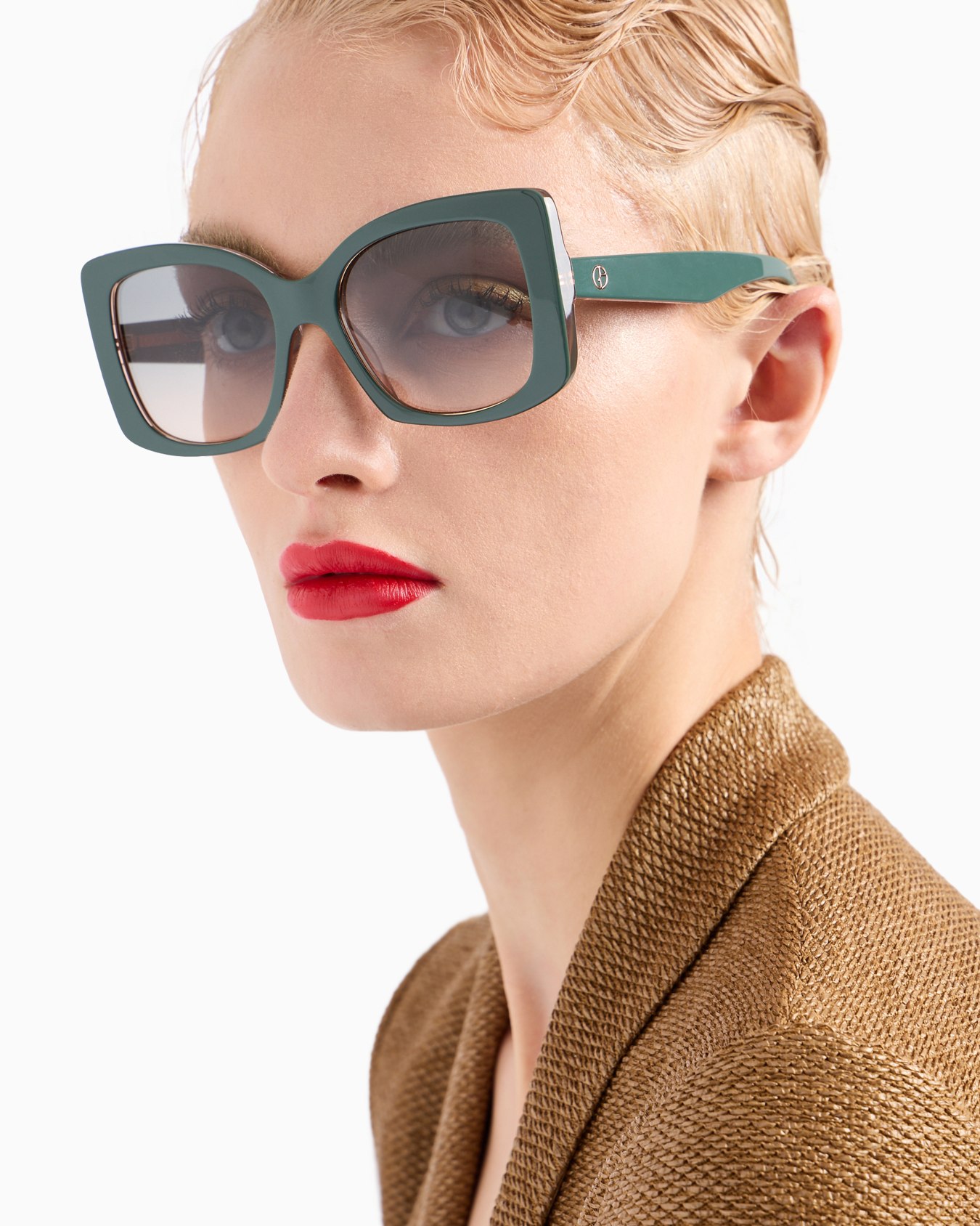 Women’s square sunglasses Slide 1