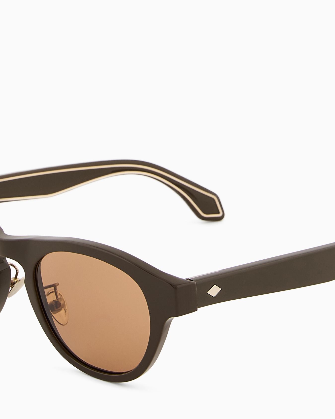 Men’s oval sunglasses Slide 4