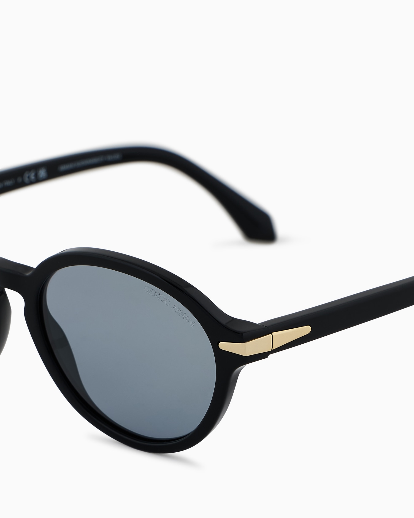 Oval women’s sunglasses Slide 4