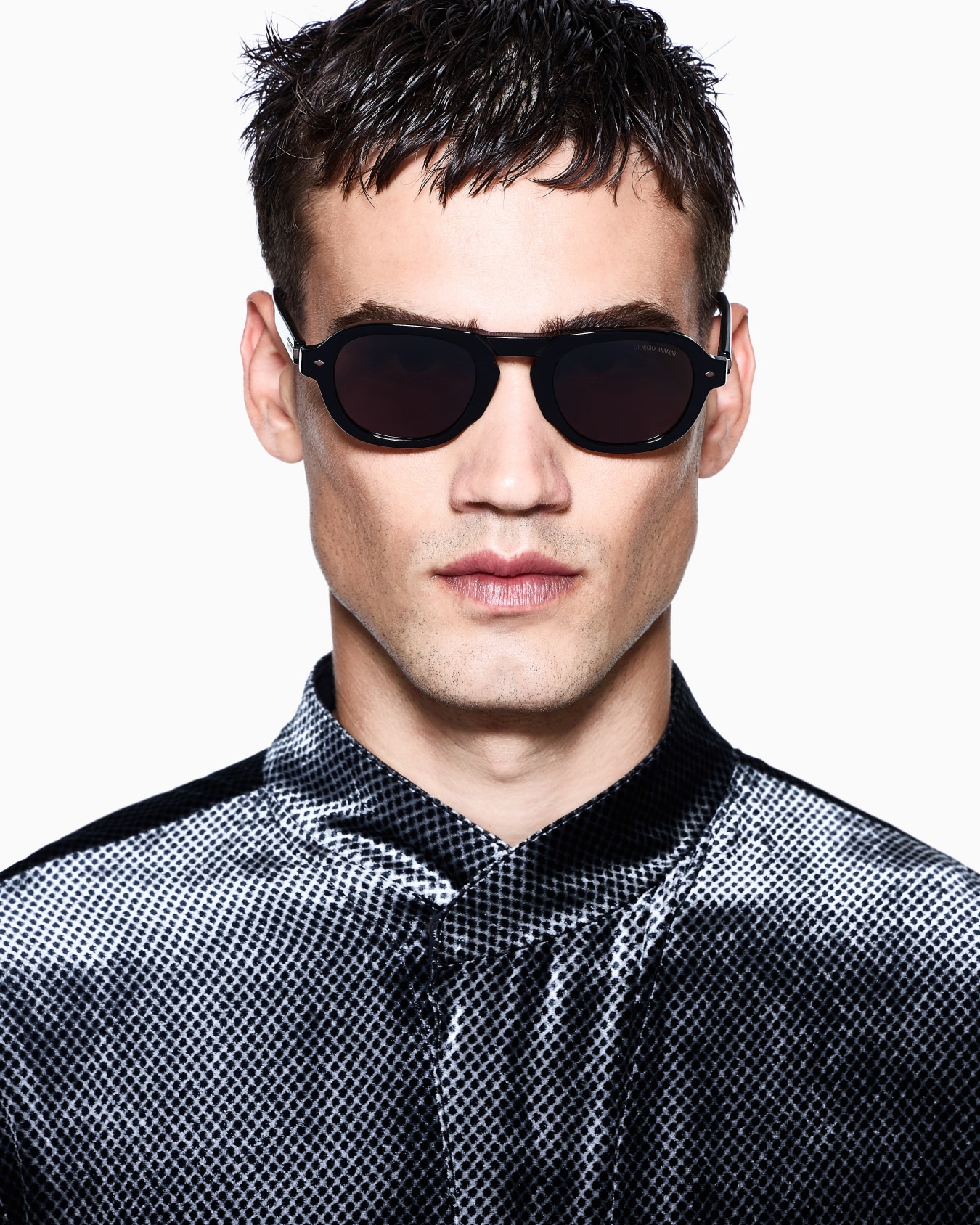 Pillow-shaped sunglasses for men Slide 1