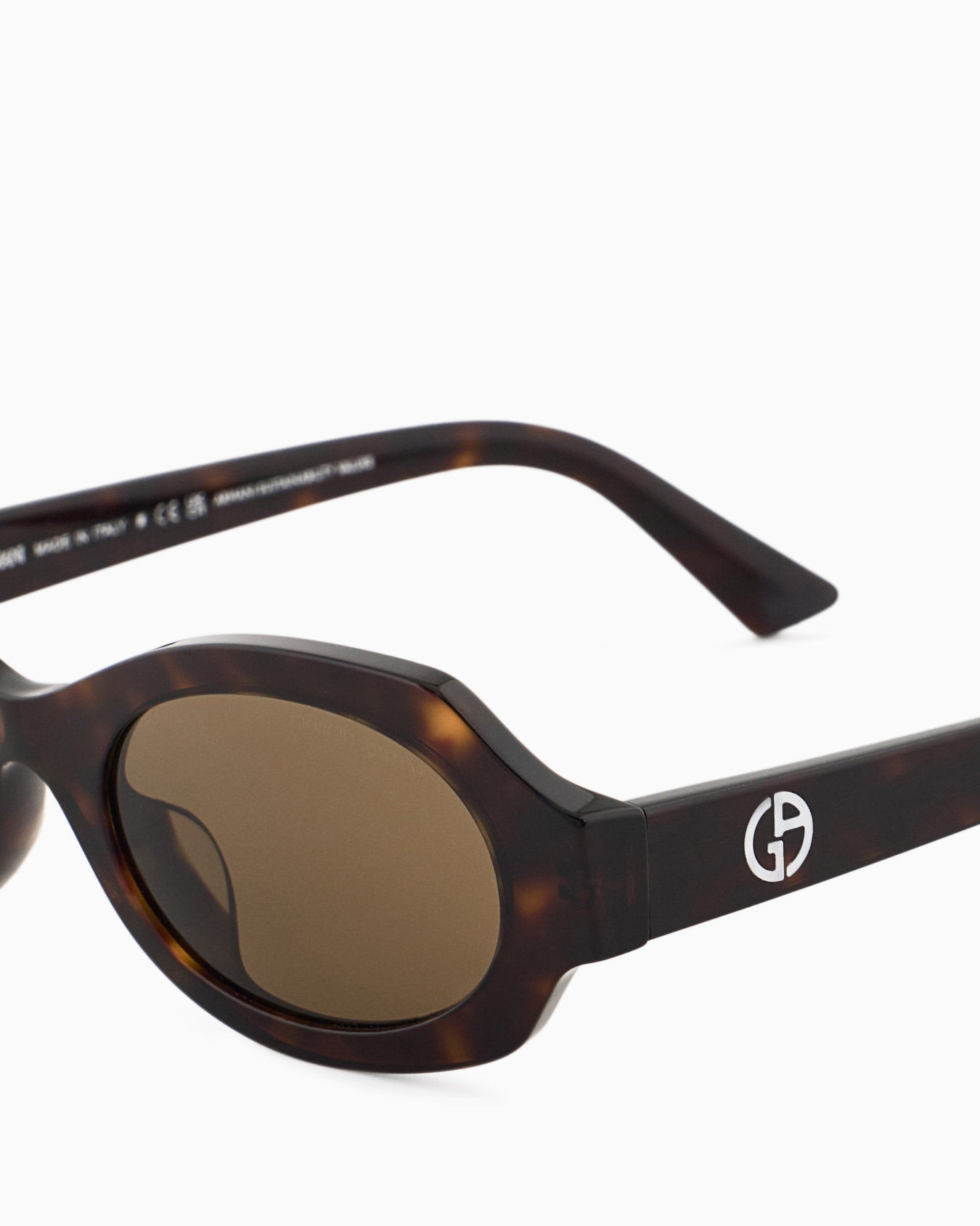 Irregular women’s sunglasses Slide 4