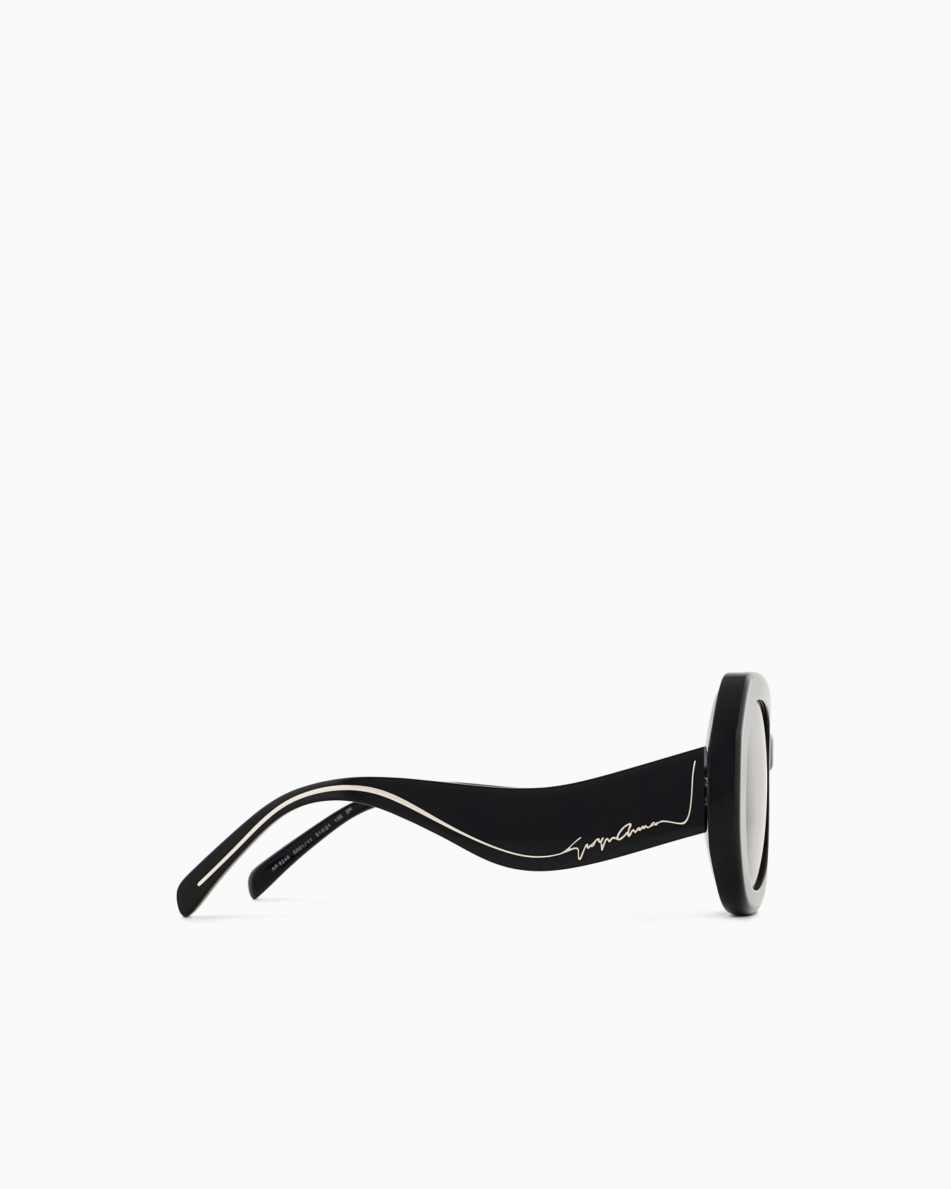 Square-shaped women's sunglasses Slide 3