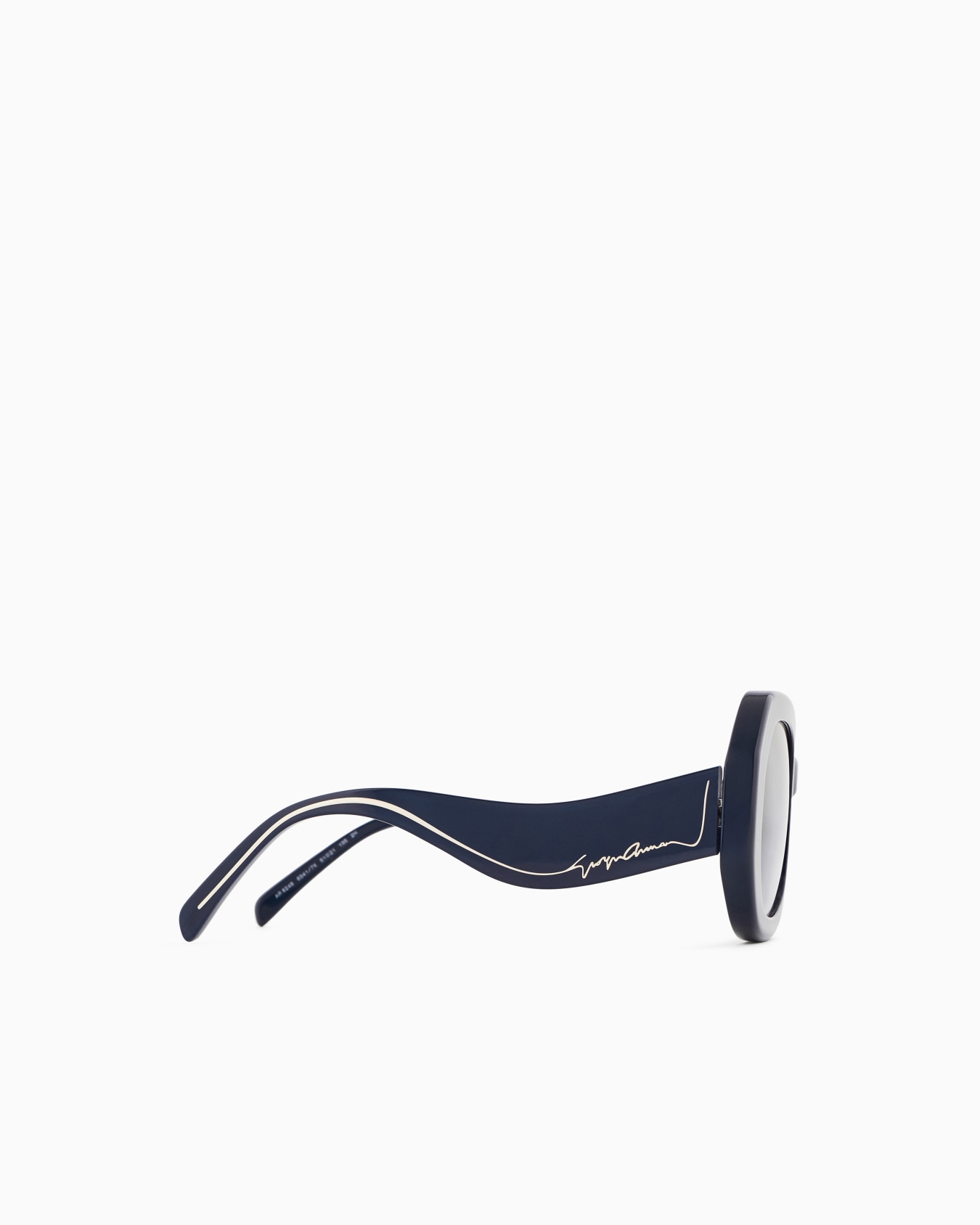 Square-shaped women's sunglasses Slide 3