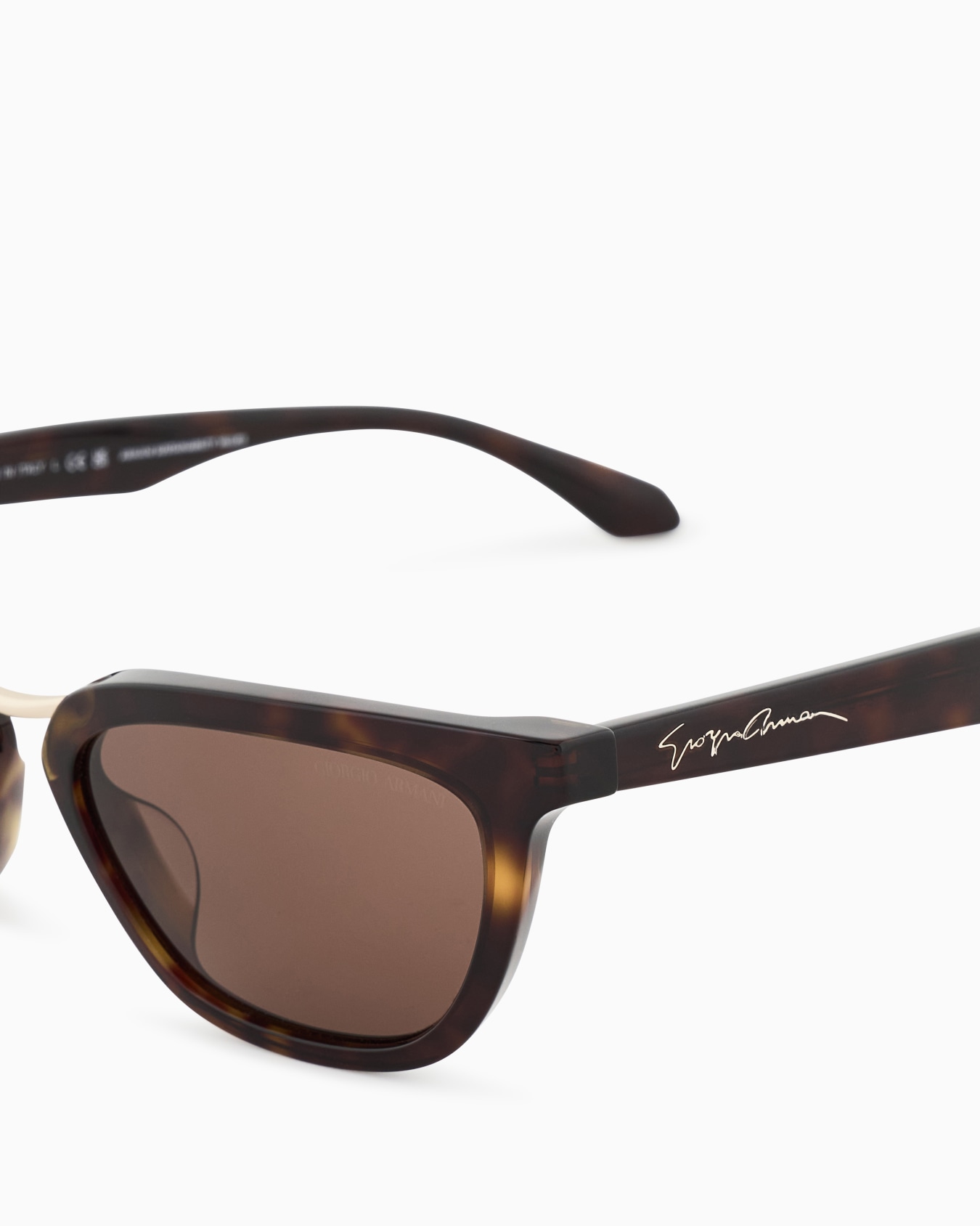 Lunettes de soleil femme forme papillon Diapositive 4