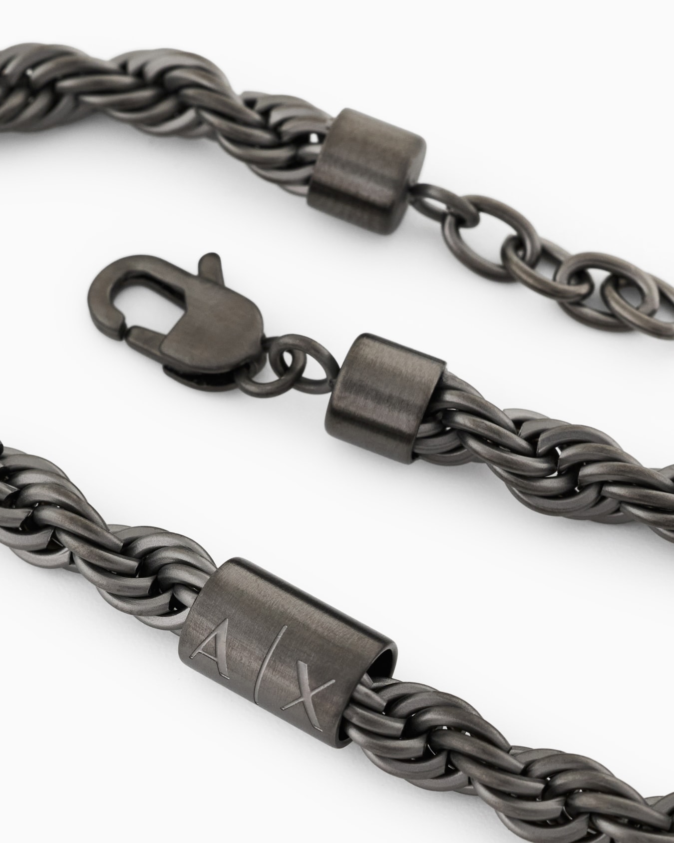 Pulsera de cadena de acero inoxidable color gris metálico Diapositiva 2