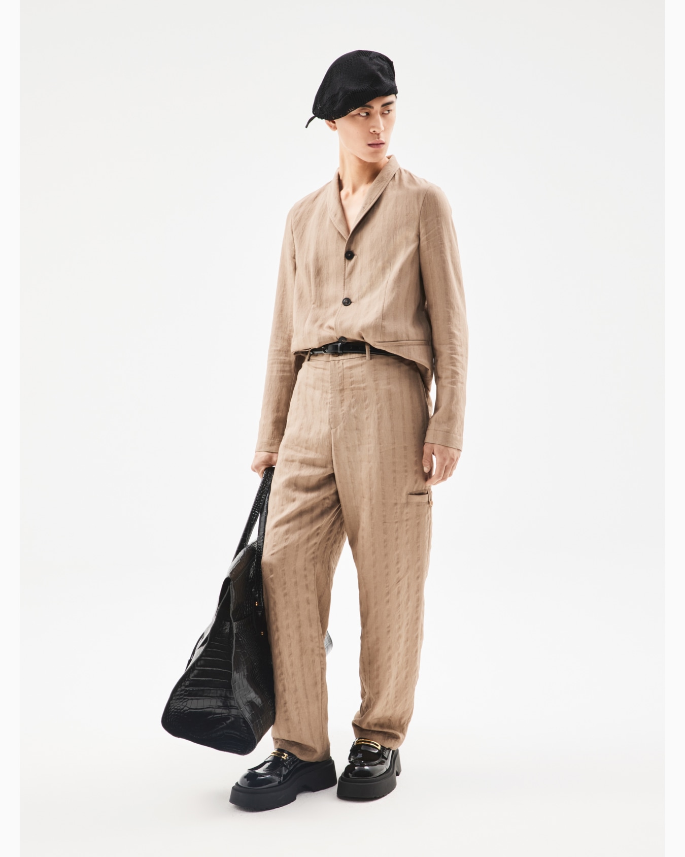 Pantalon en viscose mélangée douce au toucher avec motif rayé ton sur ton Diapositive 6