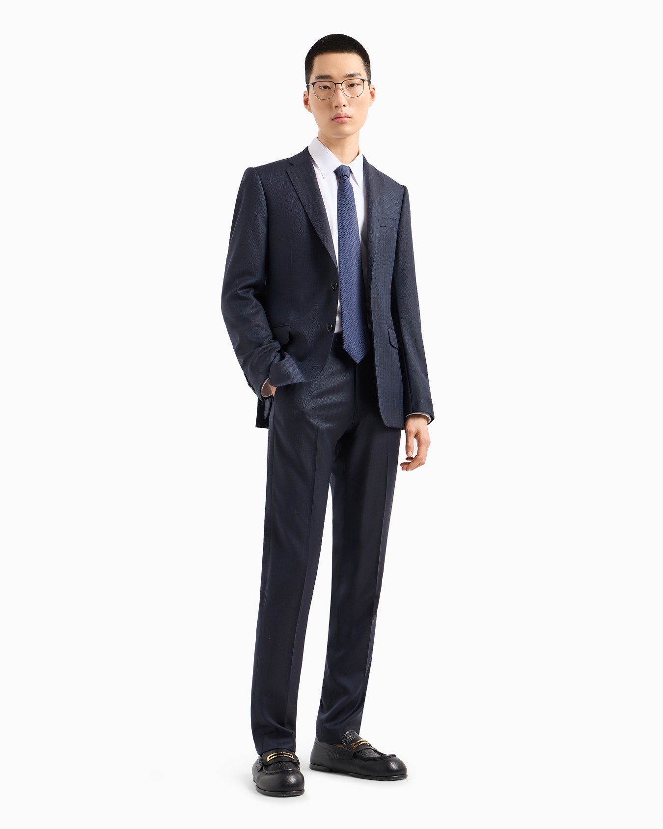 Traje slim fit de abotonadura sencilla en lana superfina con motivo chevrón a rayas Diapositiva 3