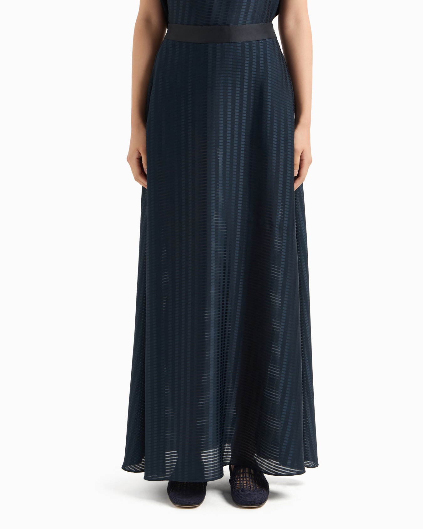 Long skirt with all-over rectangle design Slide 1