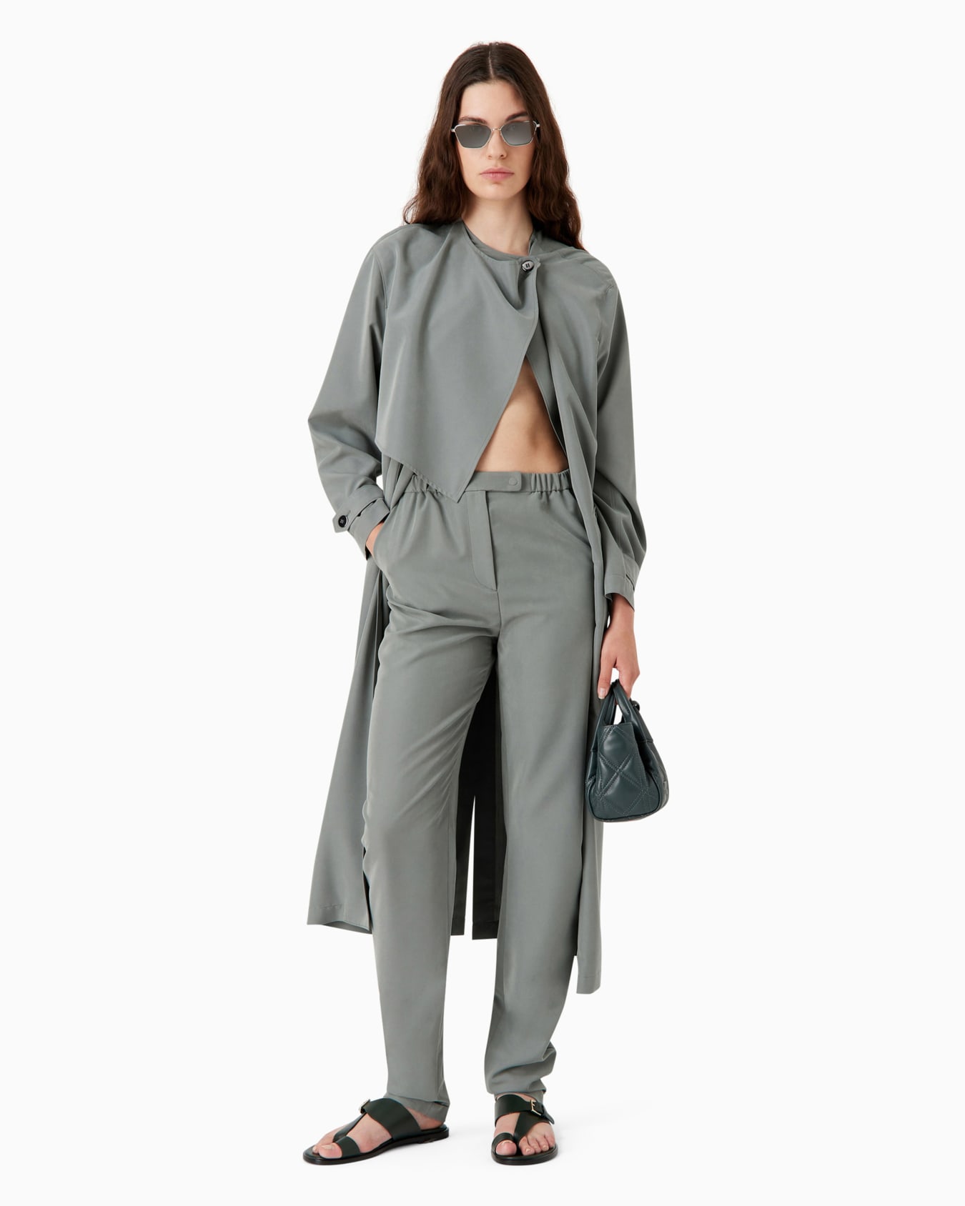 Oval-leg cupro trousers Slide 4