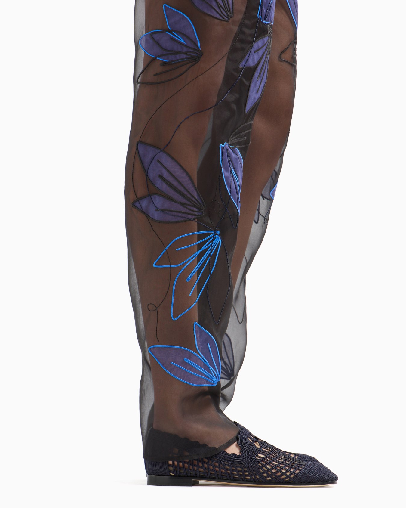 Pure silk organza elasticated-waist trousers with floral embroidery Slide 6