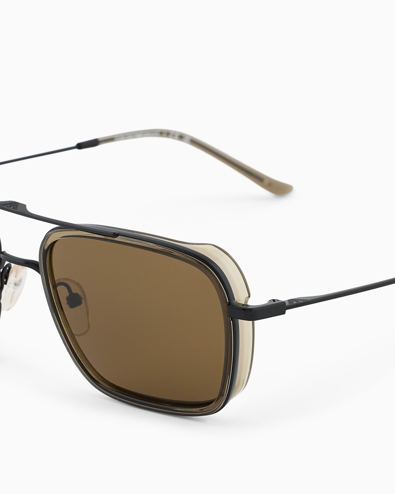 Men’s square sunglasses Slide 3