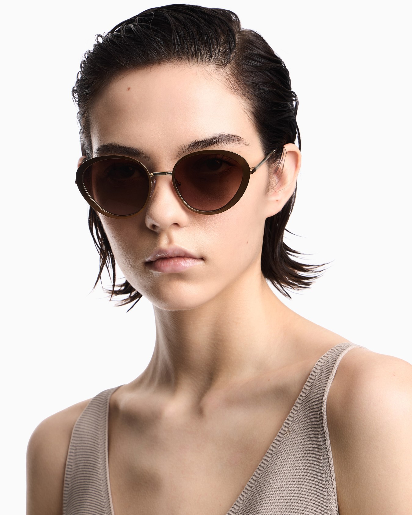 Women’s butterfly-shaped sunglasses Slide 4