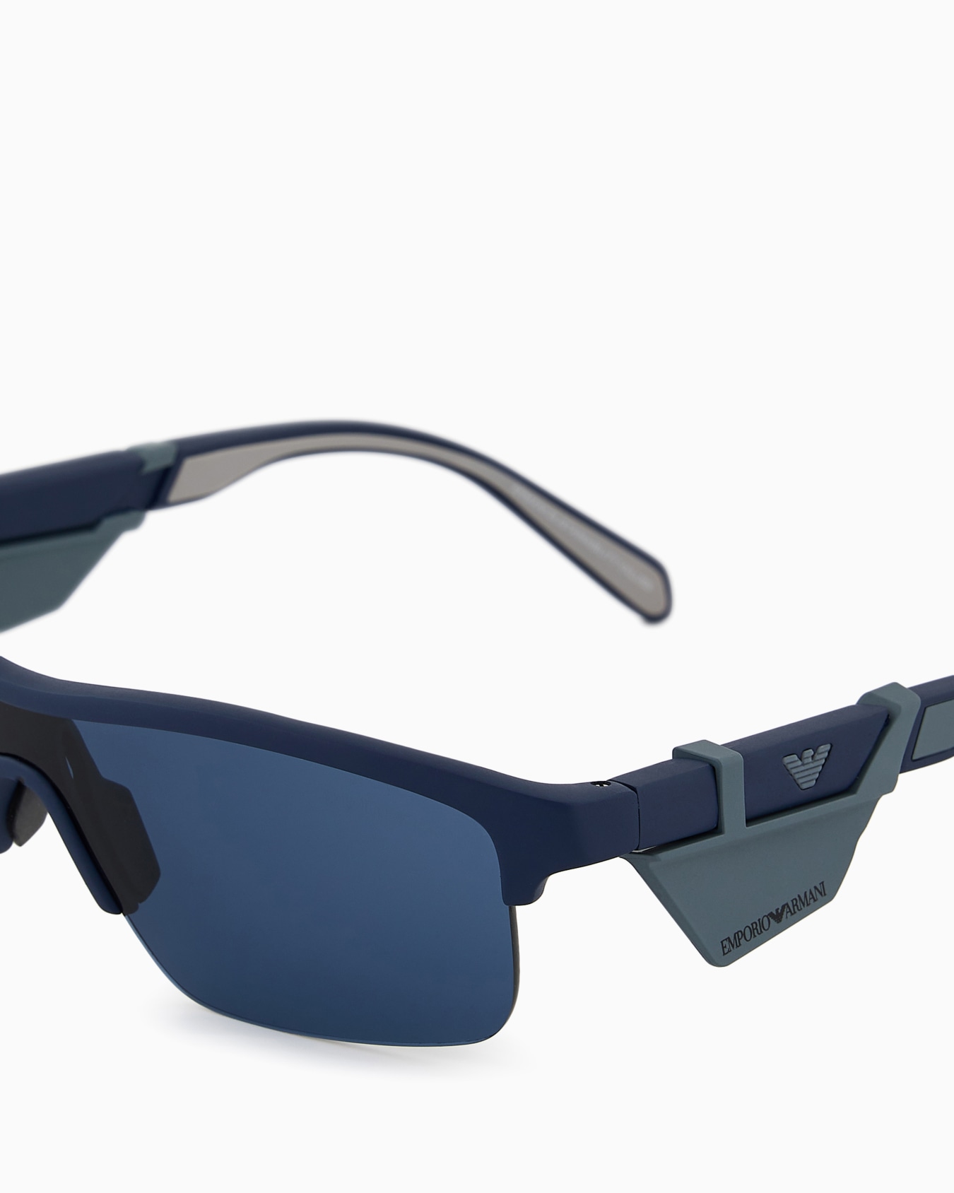 Sunglasses Slide 4