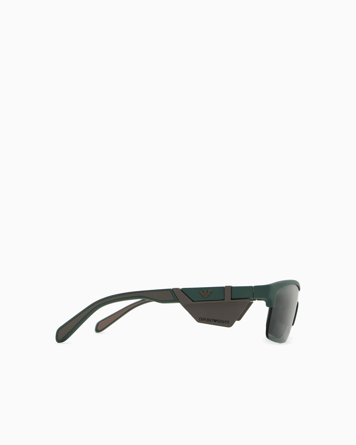 Irregular-shaped men’s sunglasses Slide 3