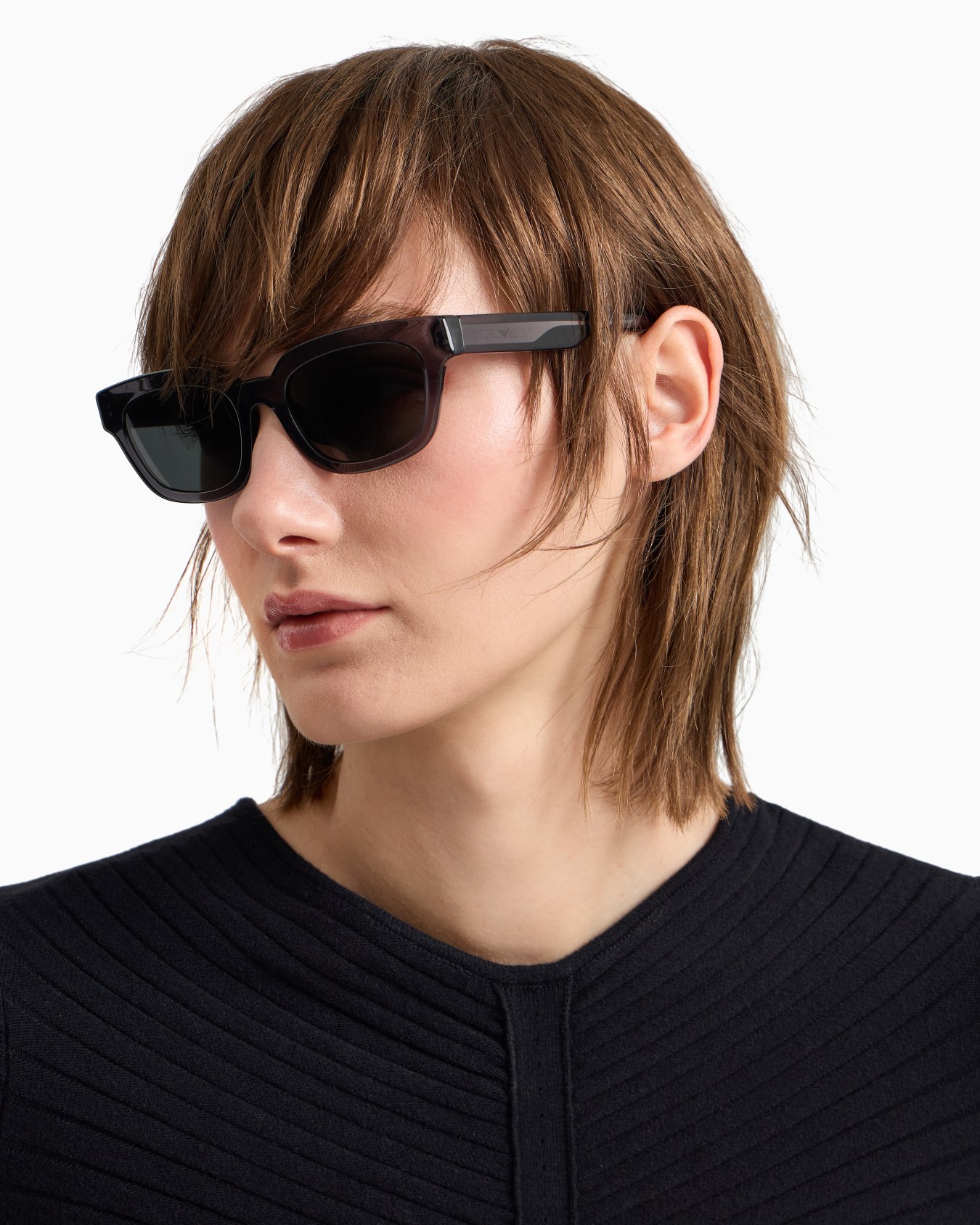 Women’s irregular-shaped sunglasses Slide 1
