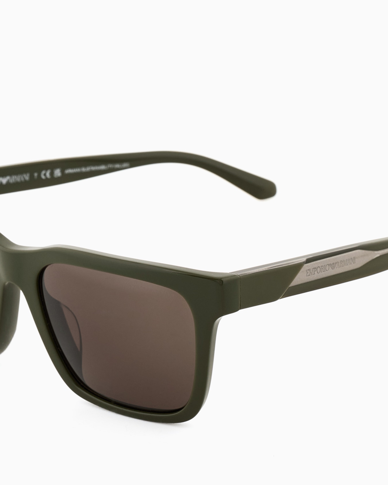 Men’s square sunglasses Slide 4