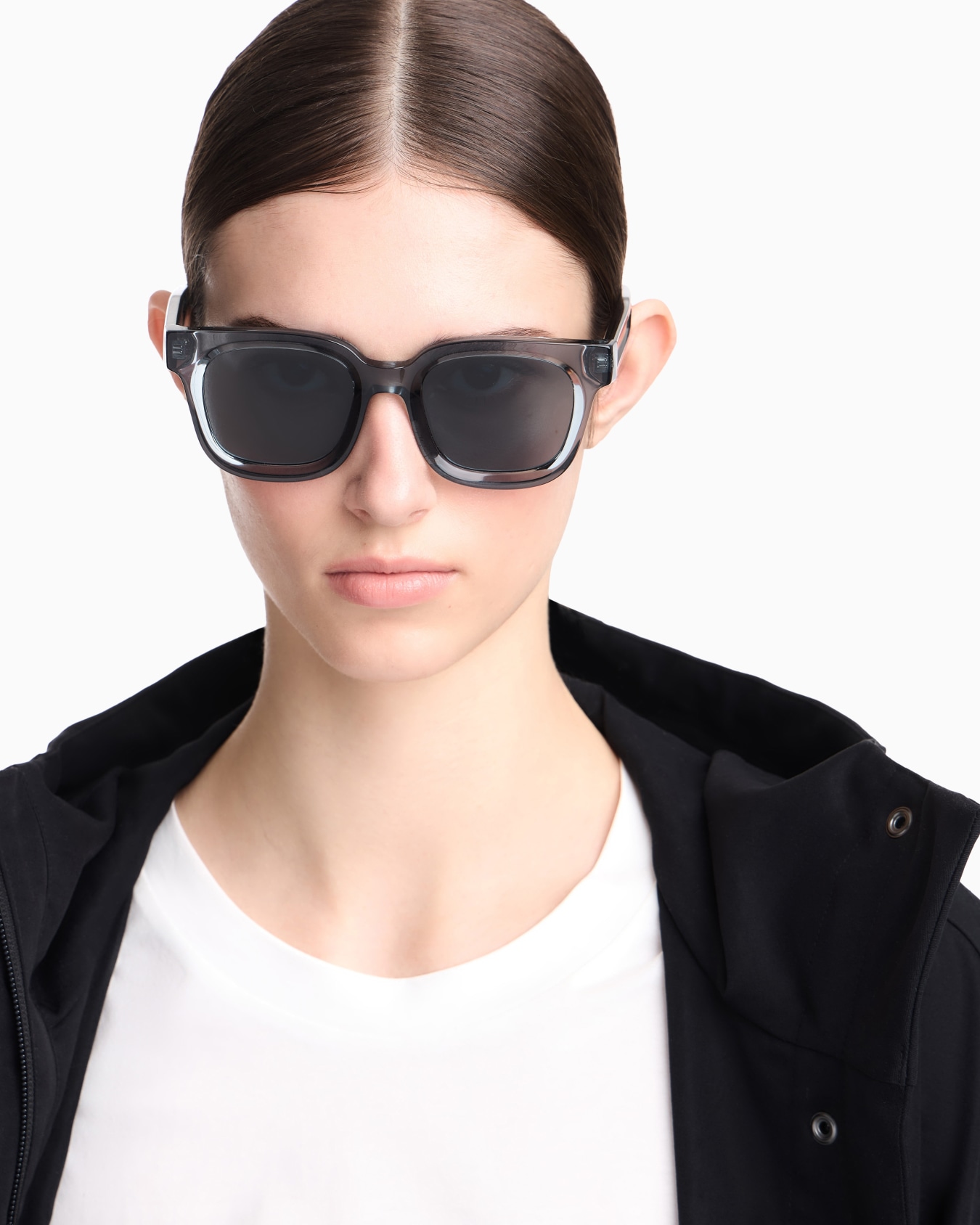 Women’s square sunglasses Slide 1