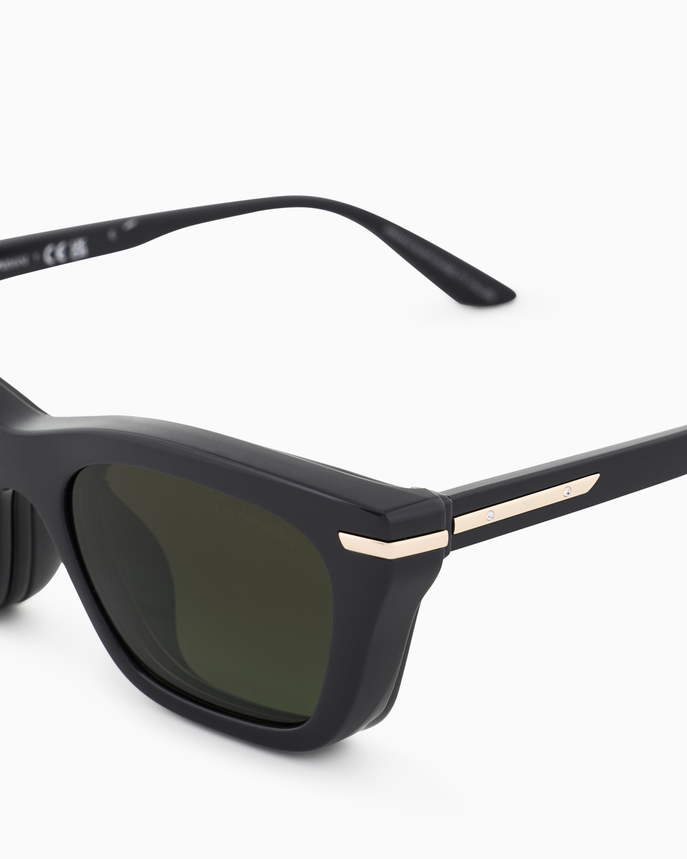 Occhiali da sole donna con lenti clip-on forma cat eye Slide 4