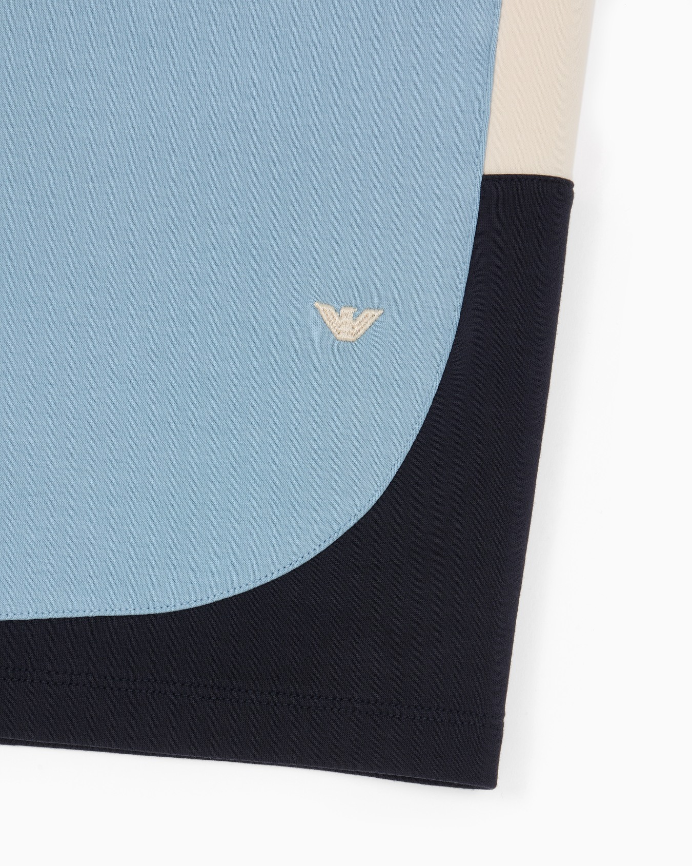 Double-jersey shorts with colour-block details Slide 1