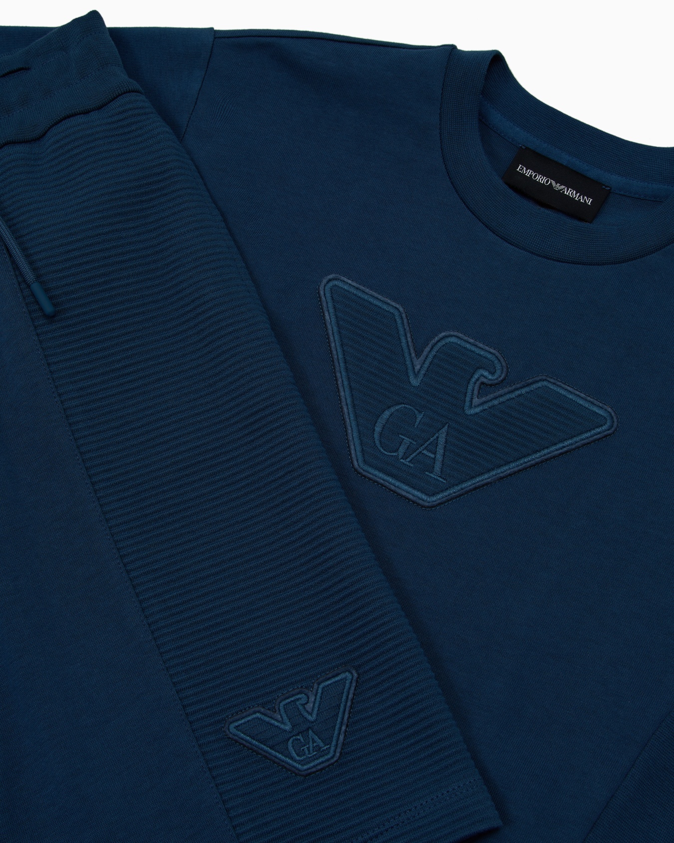T-shirt and Bermuda shorts set with oversized eagle logo Slide 1