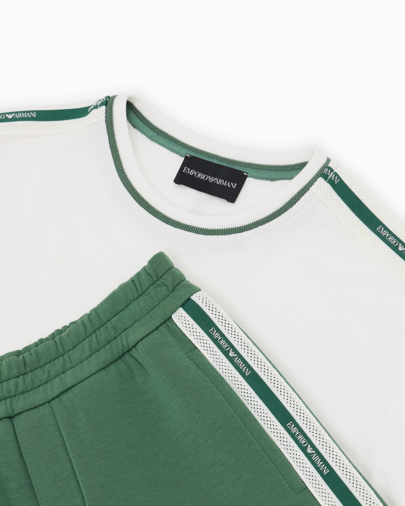 T-shirt and Bermuda shorts set in jersey with logo tape Slide 1