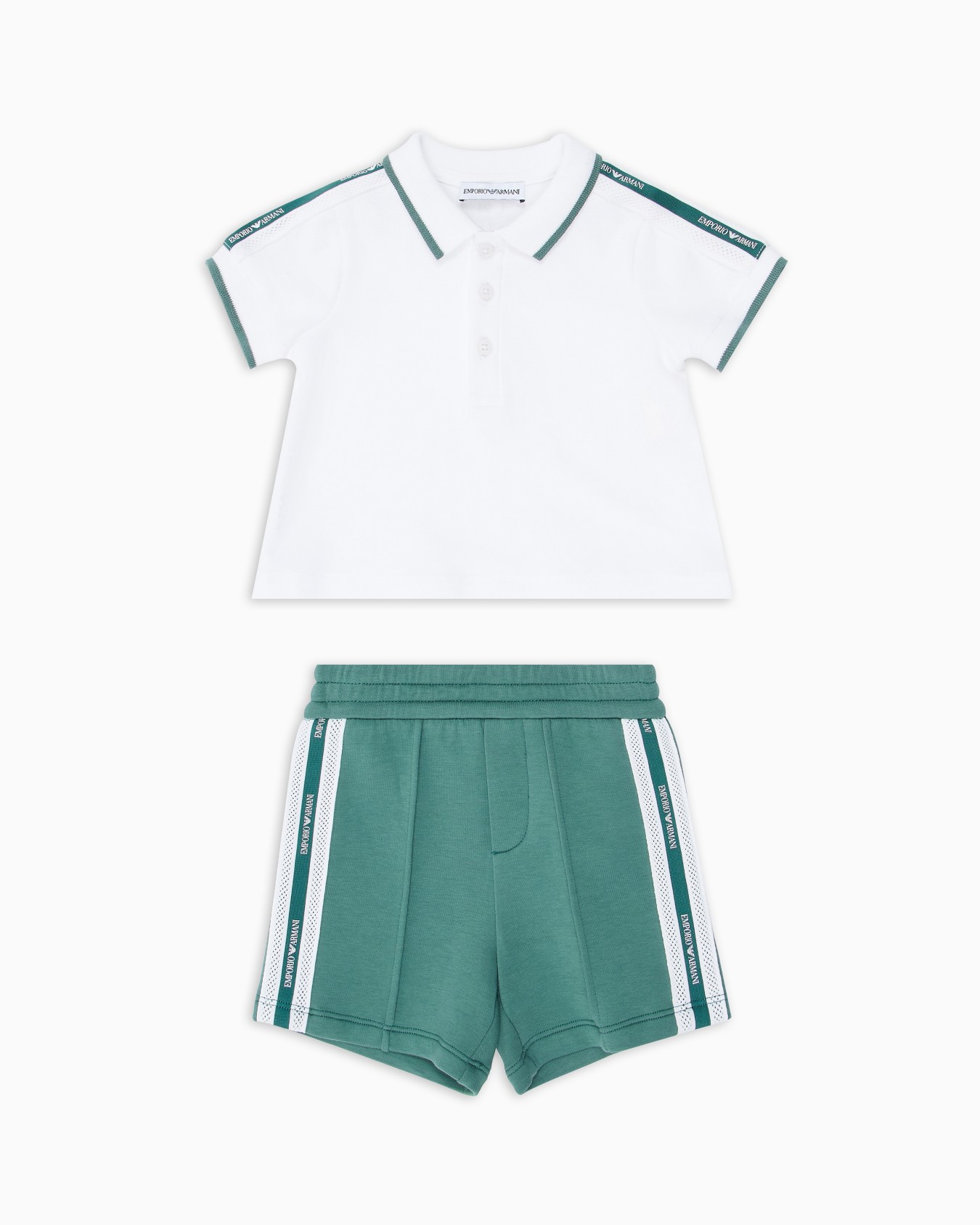 Conjunto de polo y bermudas de punto con cinta con logotipo Diapositiva 0