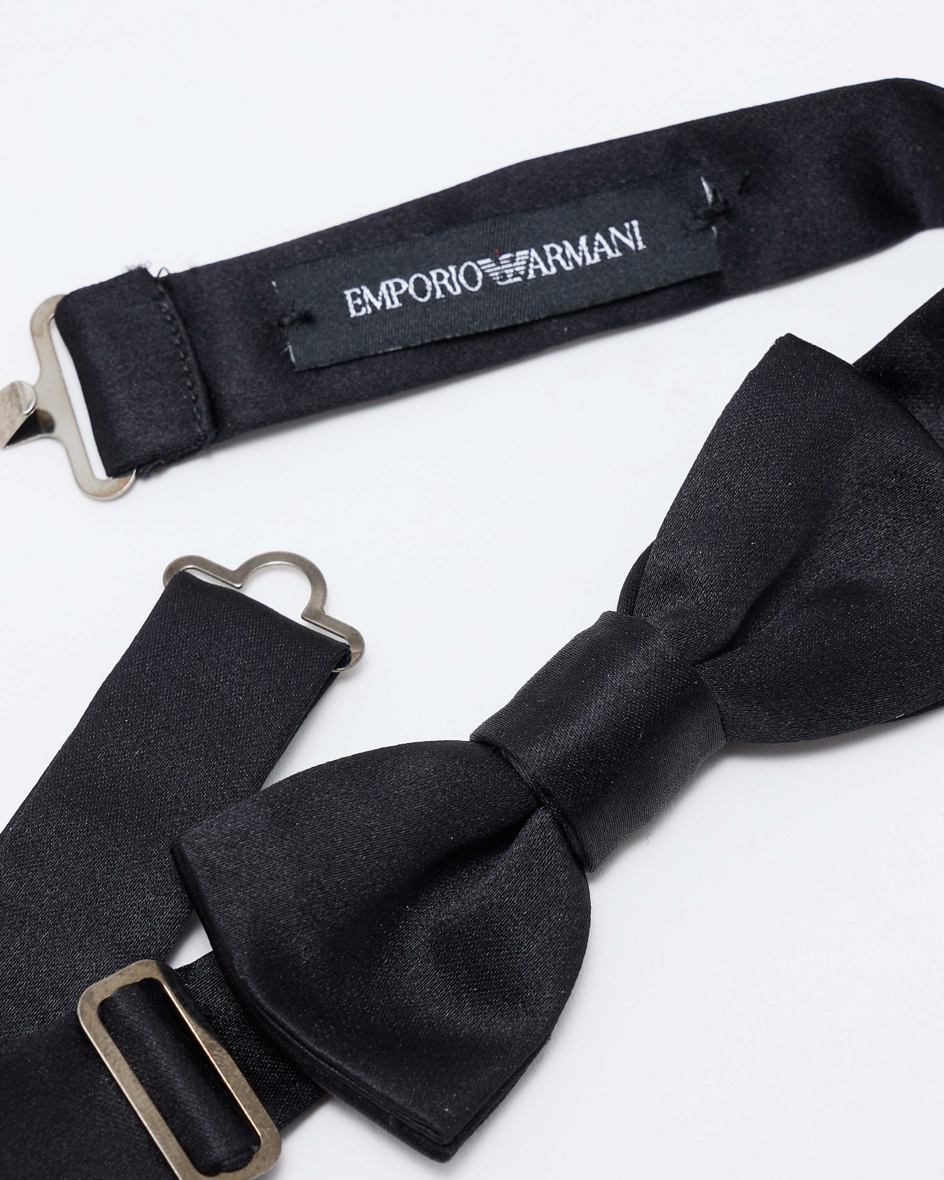 Satin bow tie Slide 1