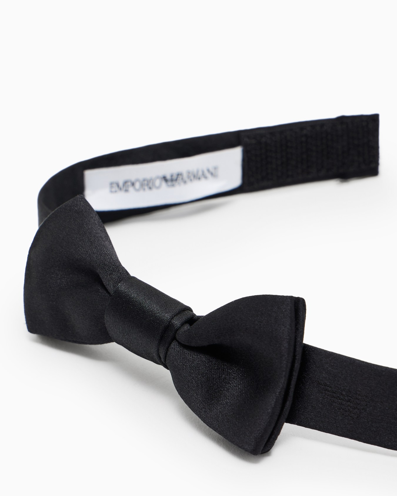 Satin bow tie Slide 1