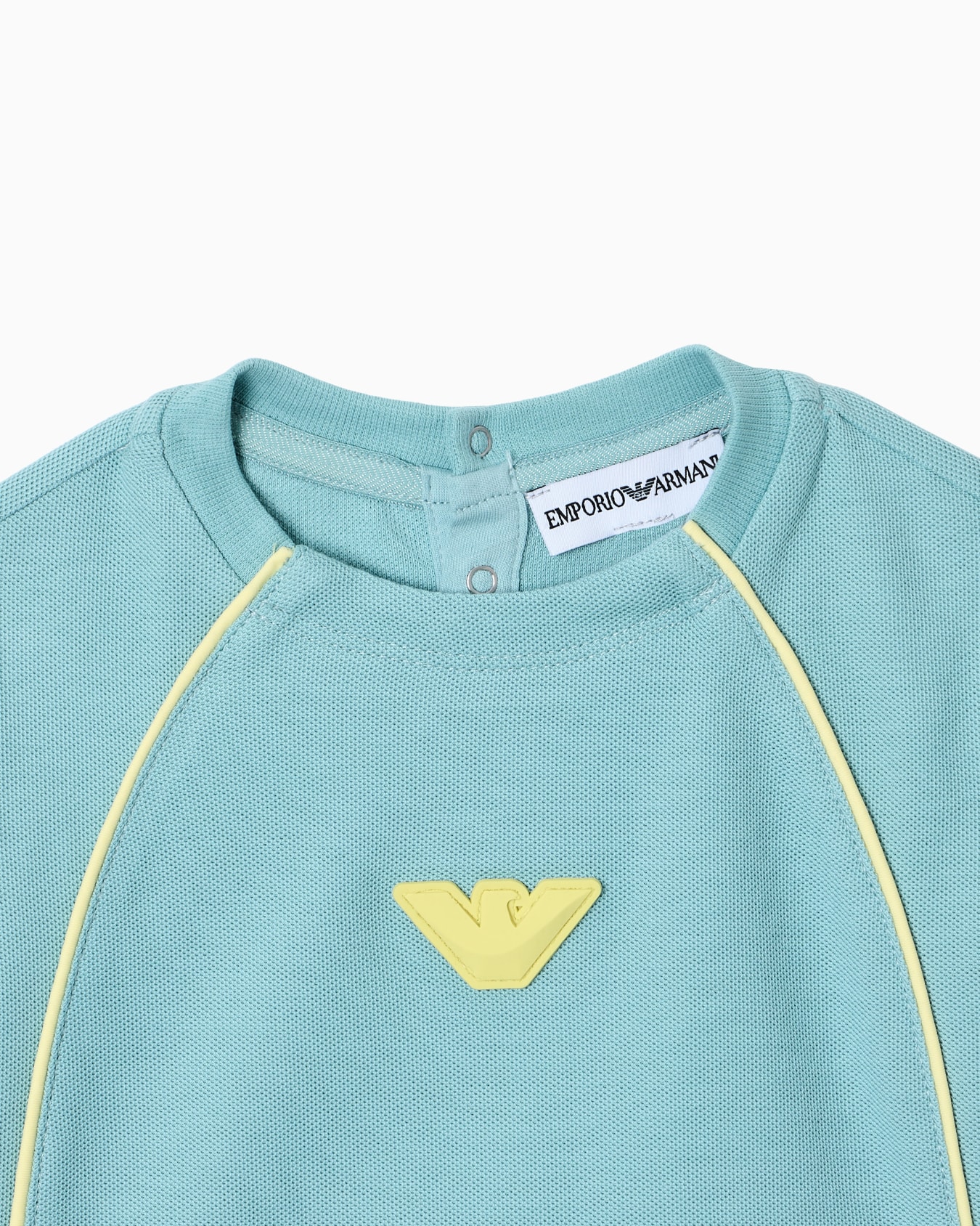 アウトフィット スライドする 1