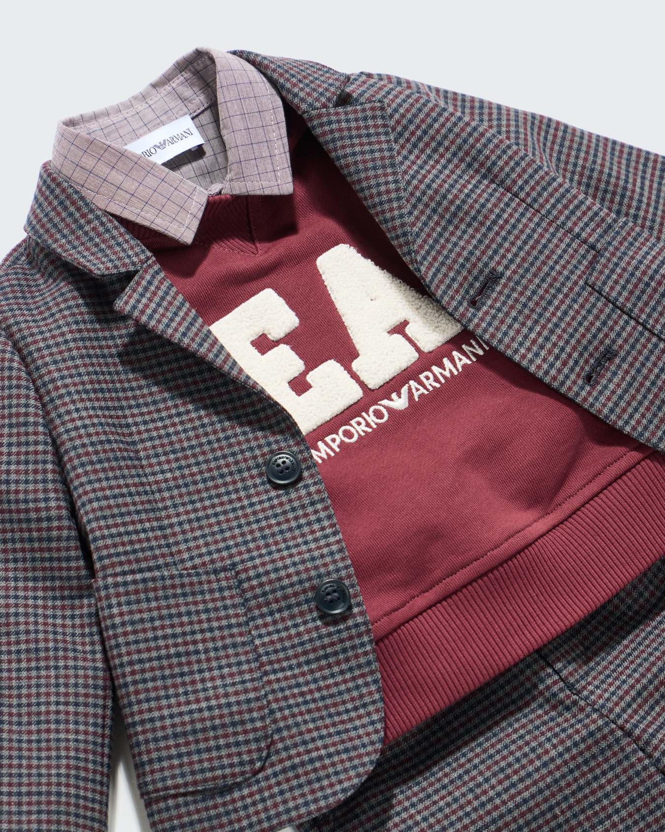 Cotton fleece sweatshirt with logo and back button placket Slide 3