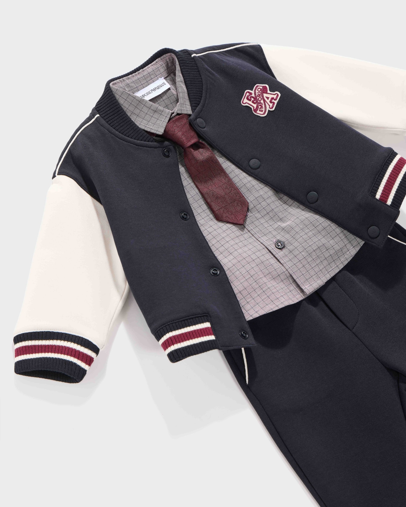 Sweatshirt in double jersey with a snap button closure Slide 3
