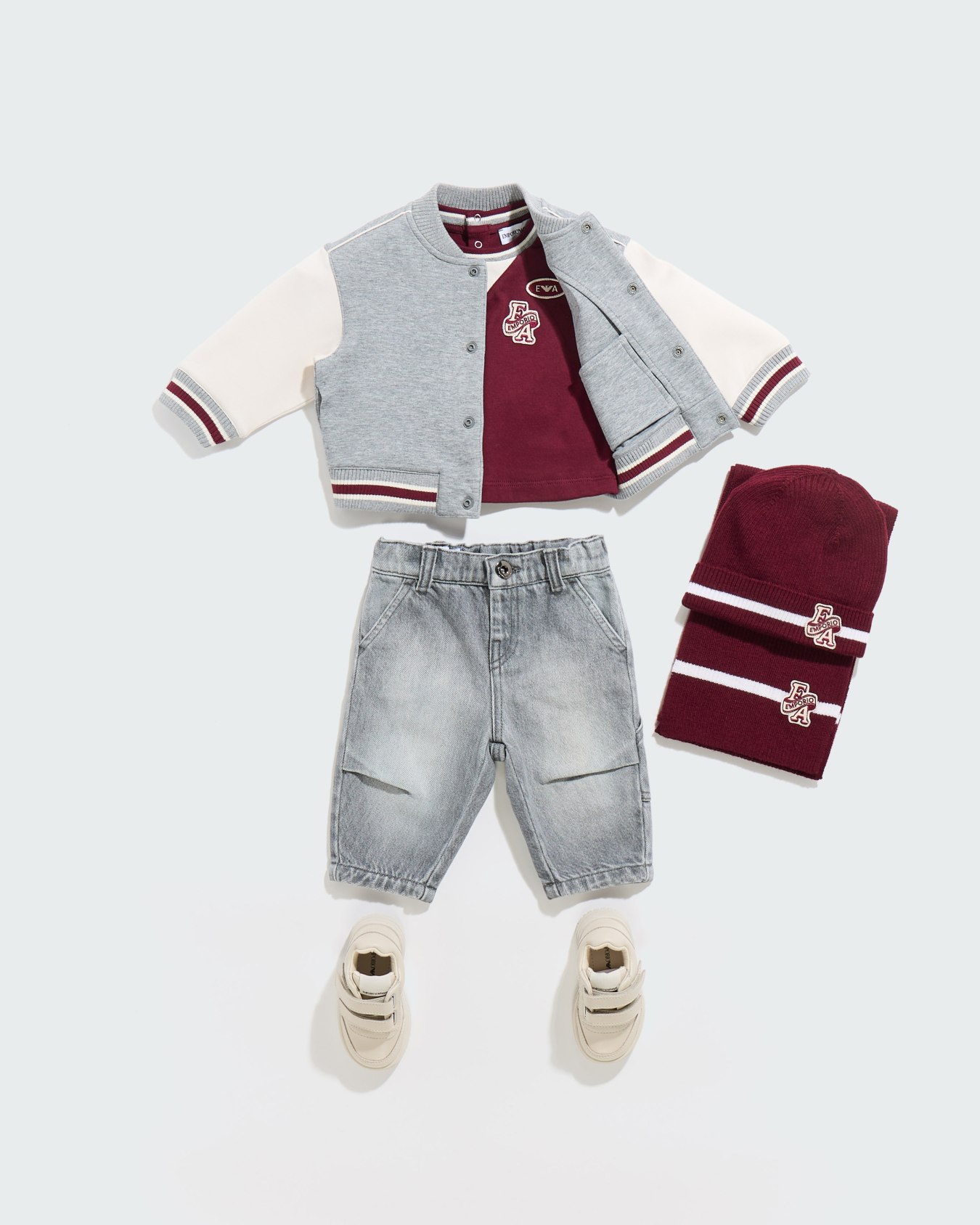 Sweatshirt in double jersey with a snap button closure Slide 3