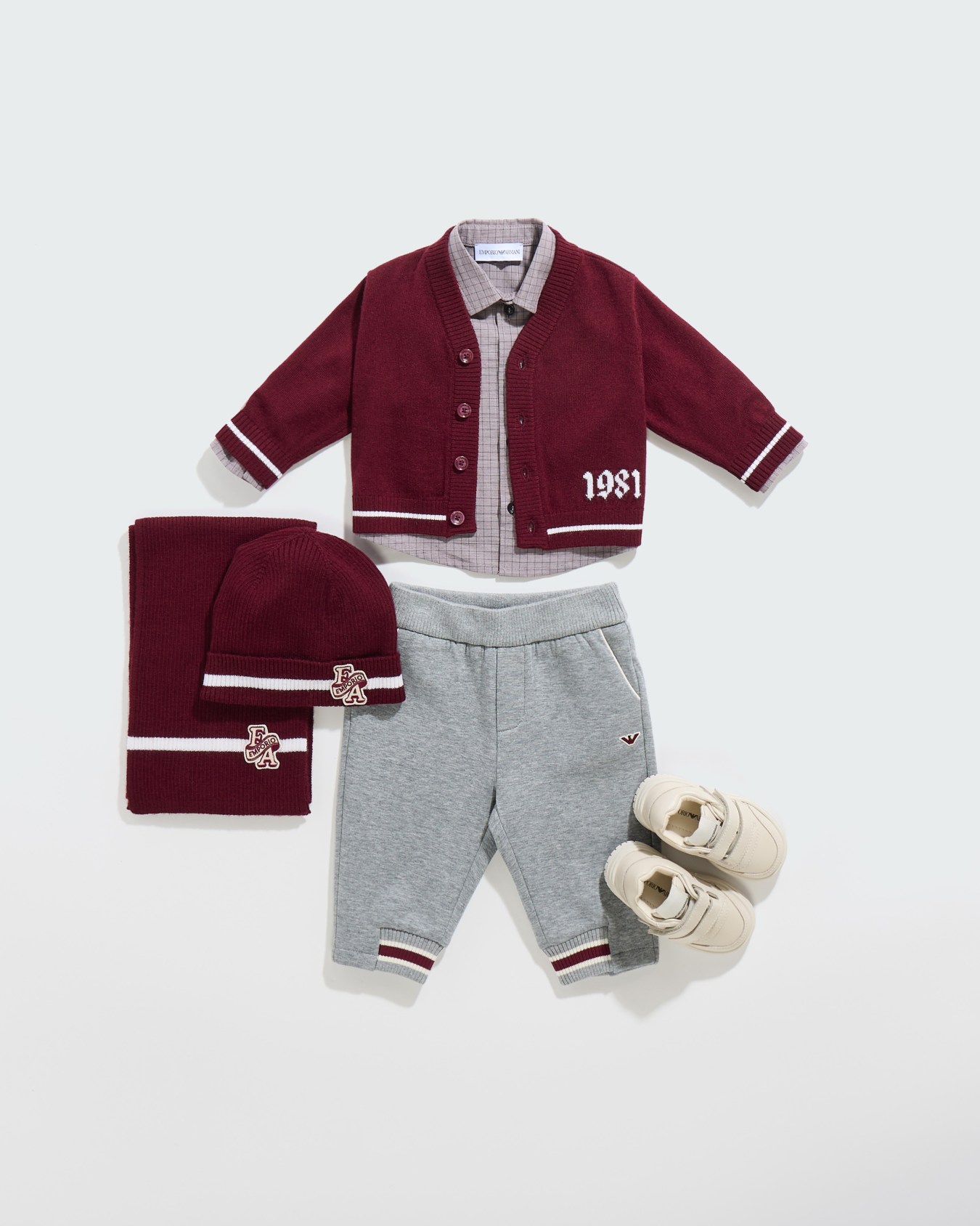 Pantaloni jogger in jersey doppio con polsini a righe Slide 3