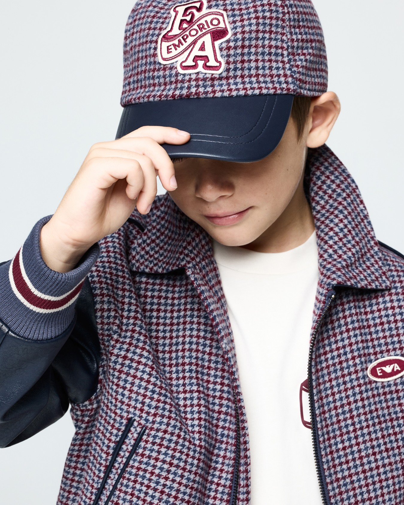 Blouson jacket in houndstooth with contrast sleeves and zip Slide 3