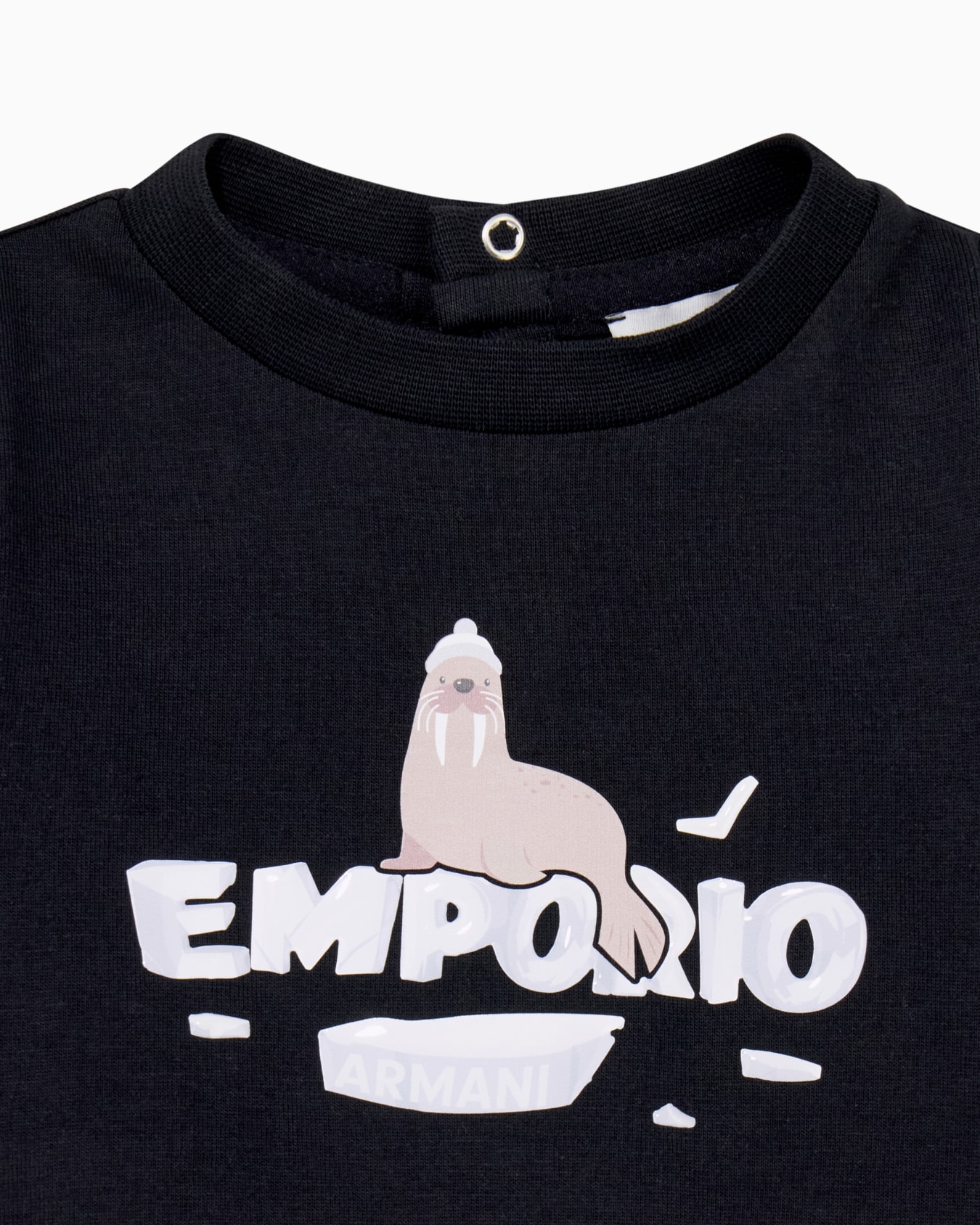 Cotton T-shirt with a penguin graphic and back buttons Slide 1