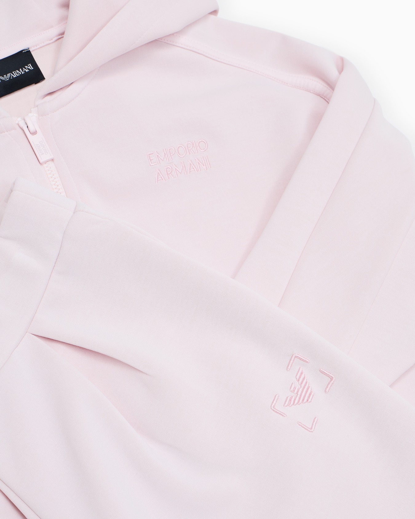 Trainingsanzug mit Sweatshirt mit Reißverschluss und Kapuze aus Jersey mit Cupro-Haptik Folie 1