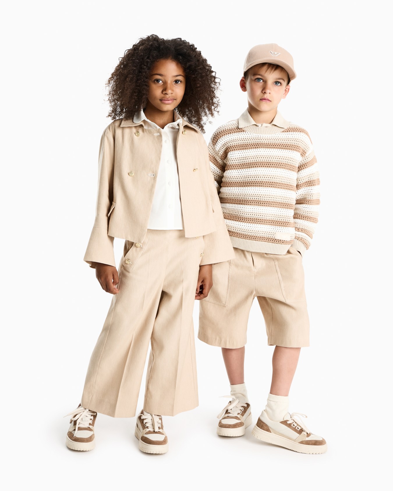 Denim-effect linen-blend trousers Slide 3