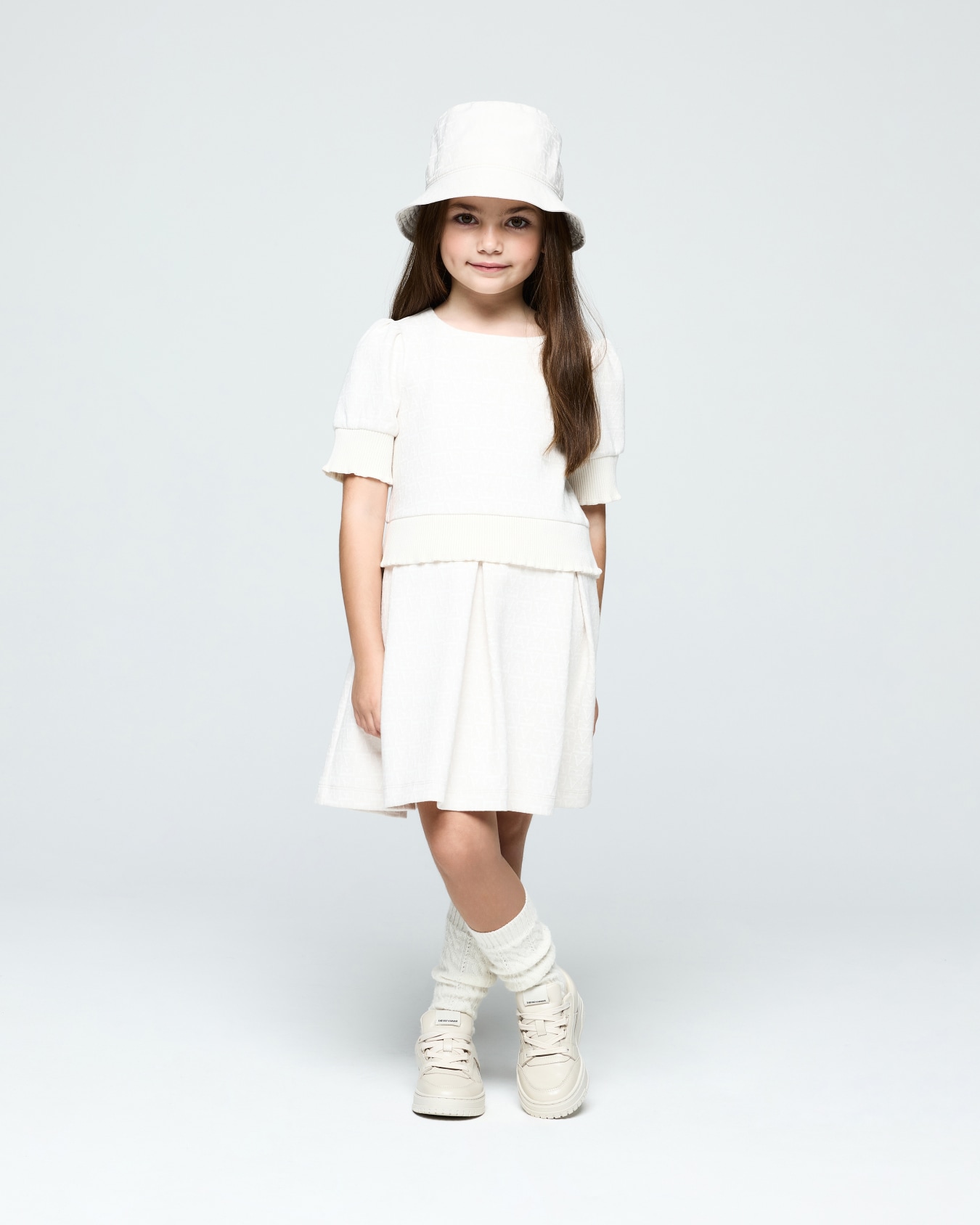 Monogram jacquard dress with puff sleeves and pleated skirt Slide 3