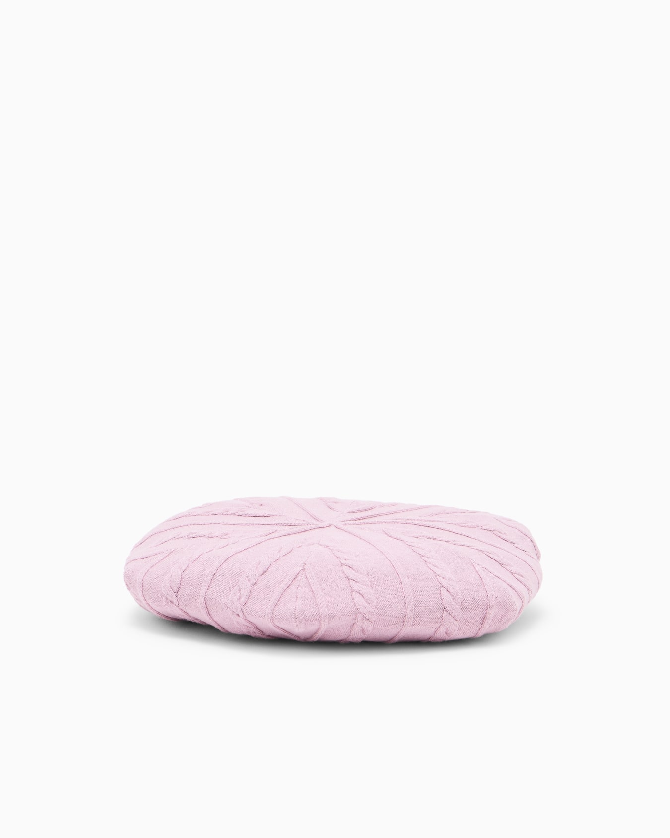 Viscose knit beret with a textured braided pattern Slide 1