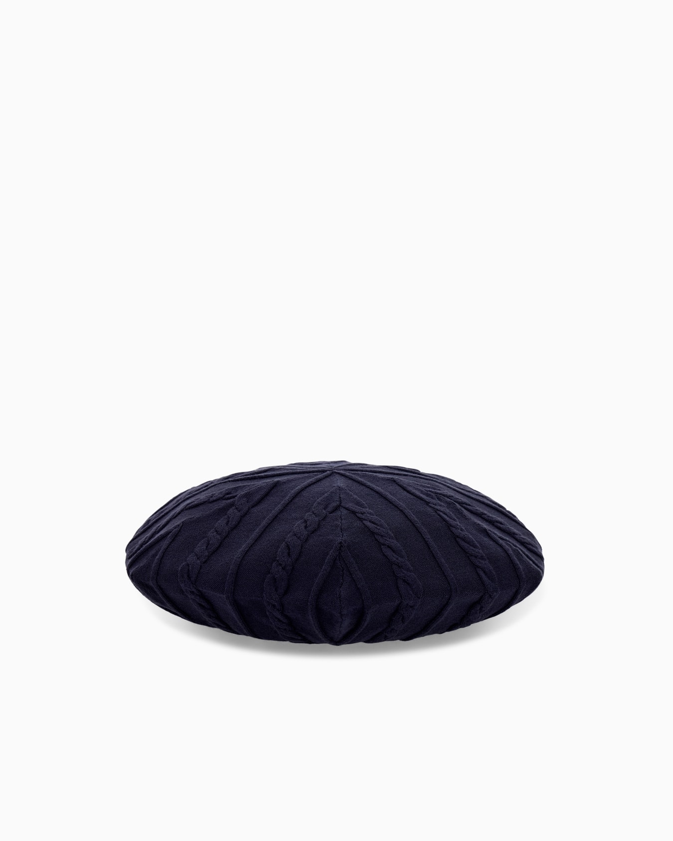Viscose knit beret with a textured braided pattern Slide 0