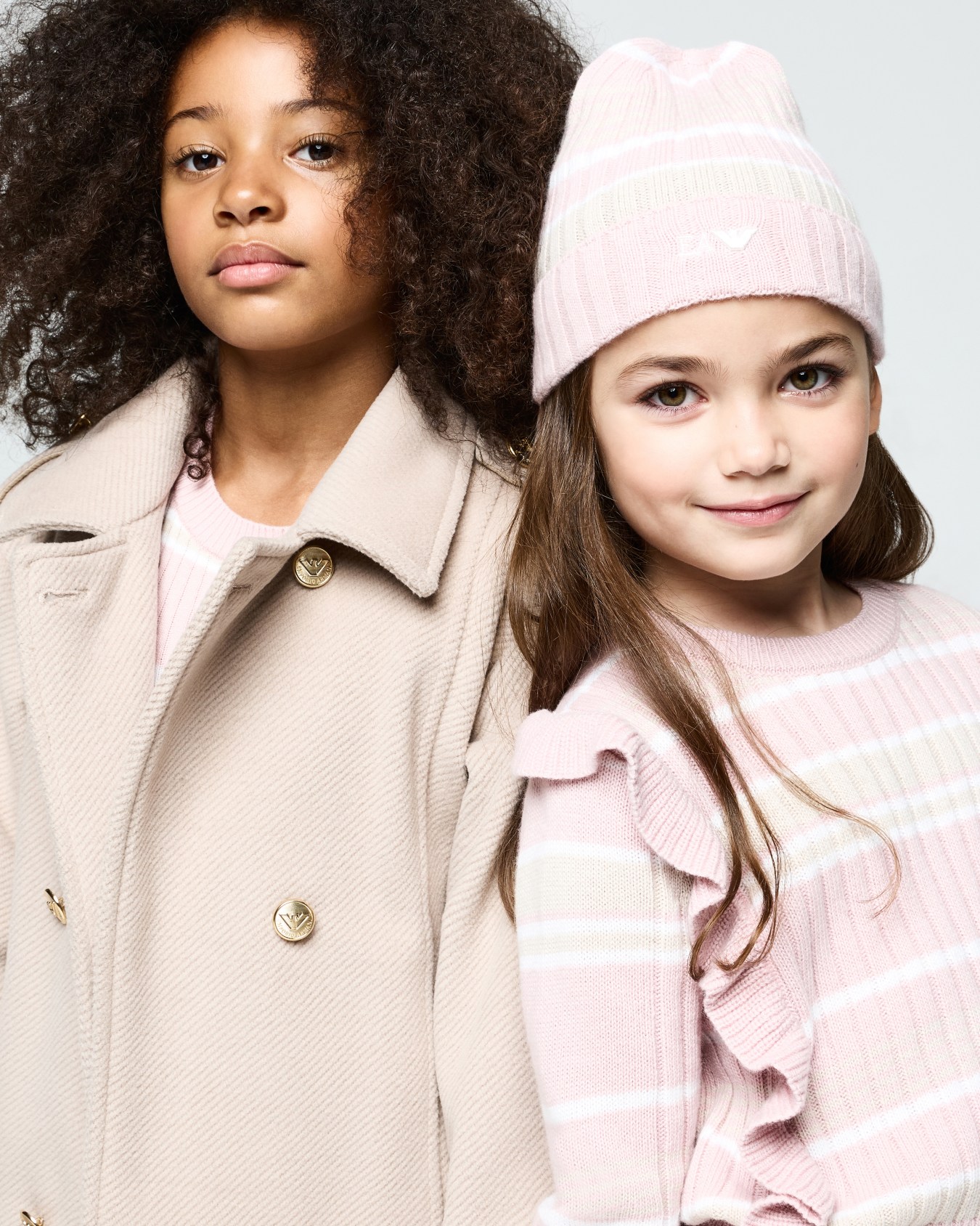 Knitwear set with ribbed beanie and scarf with folded brim Slide 2