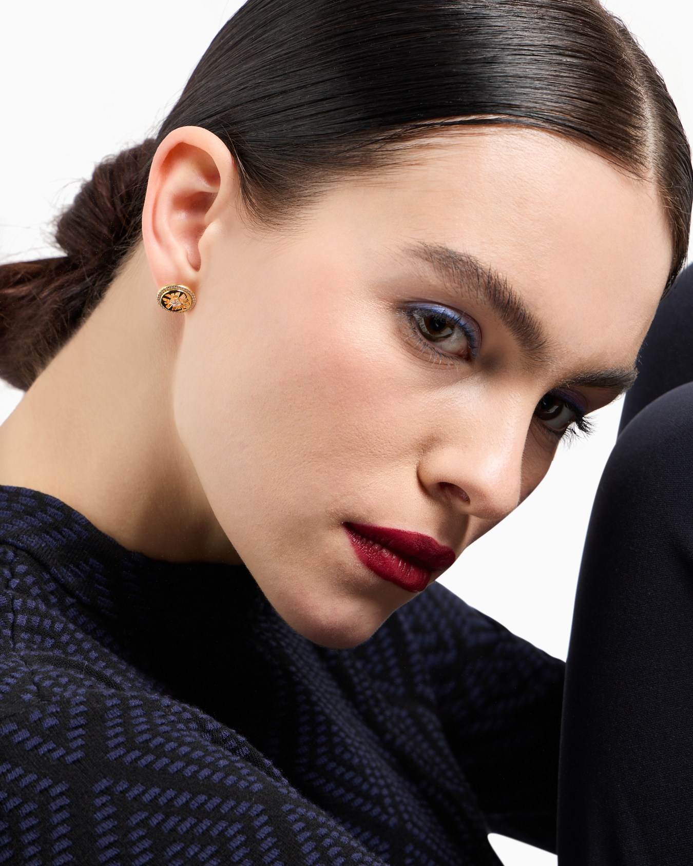 Orecchini a lobo in argento sterling tonalità oro Slide 1