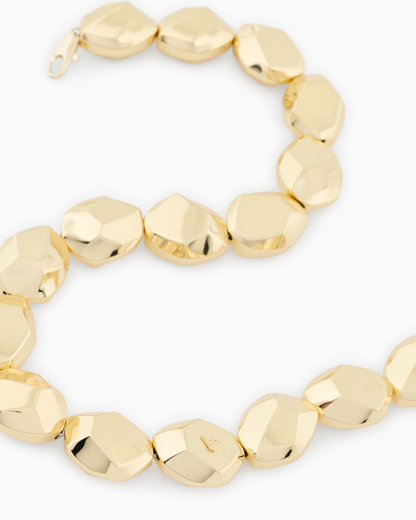 Collier avec perles en laiton doré Diapositive 2