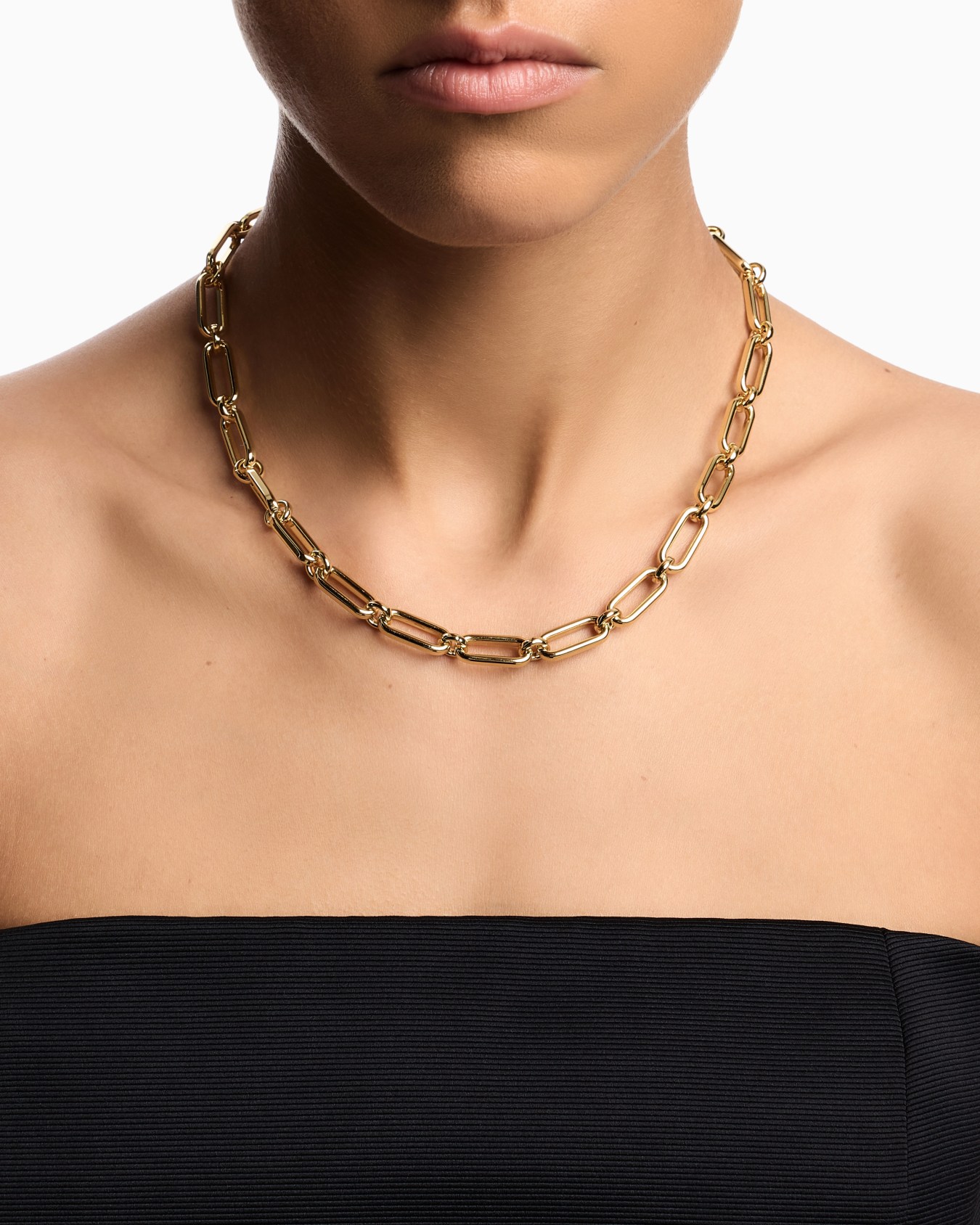 Collar de cadena de latón dorado con colgantes Diapositiva 3